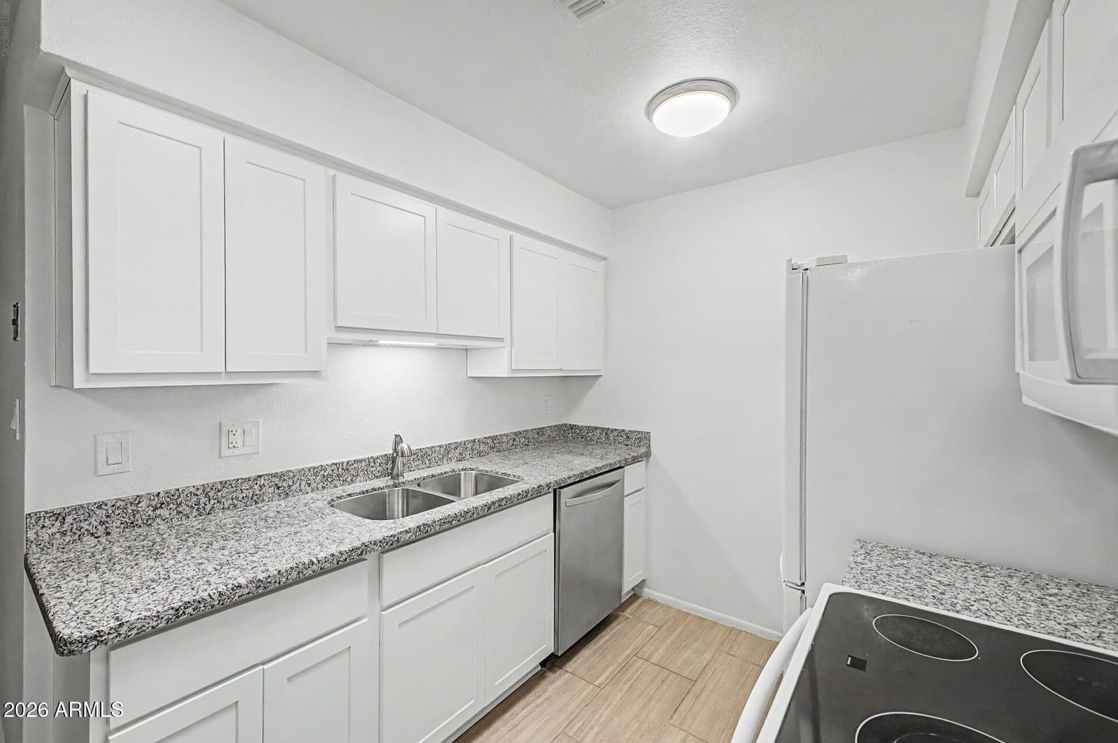8101 N 107th Avenue 46, Peoria, AZ 85345 — photo 13 of 28