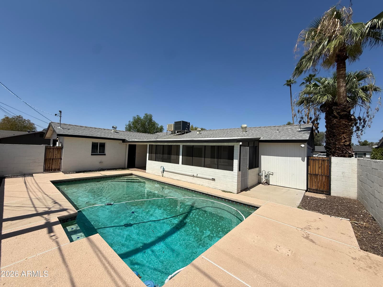 815 E Cavalier Drive, Phoenix, AZ 85014 — photo 30 of 32