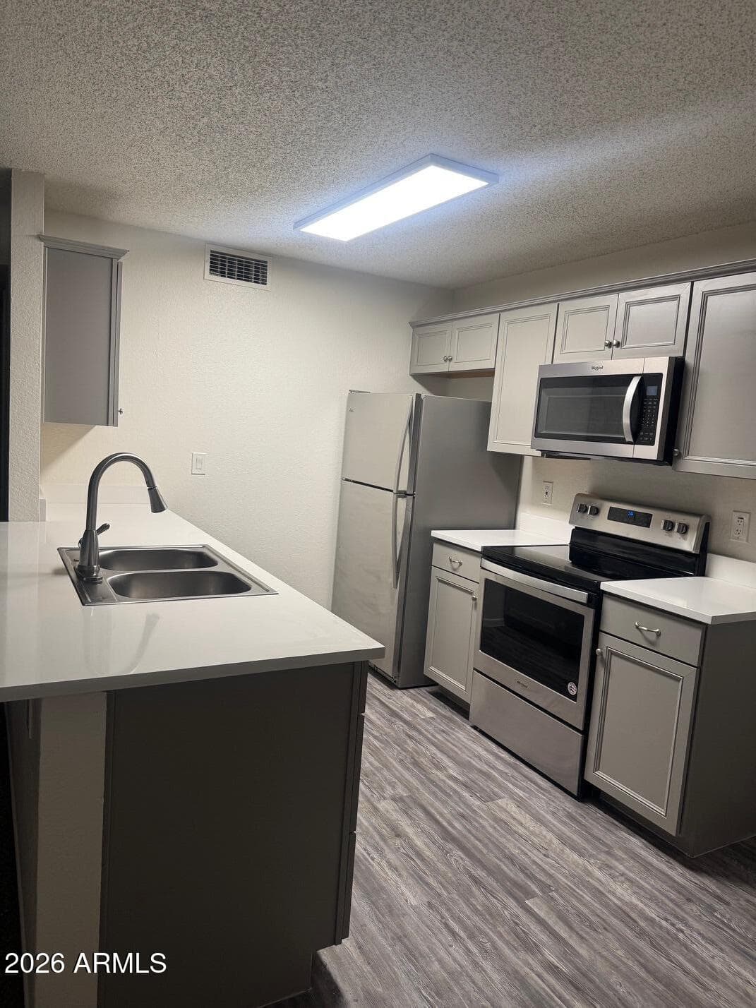 5236 W Peoria Avenue 102, Glendale, AZ 85302 — photo 1 of 12