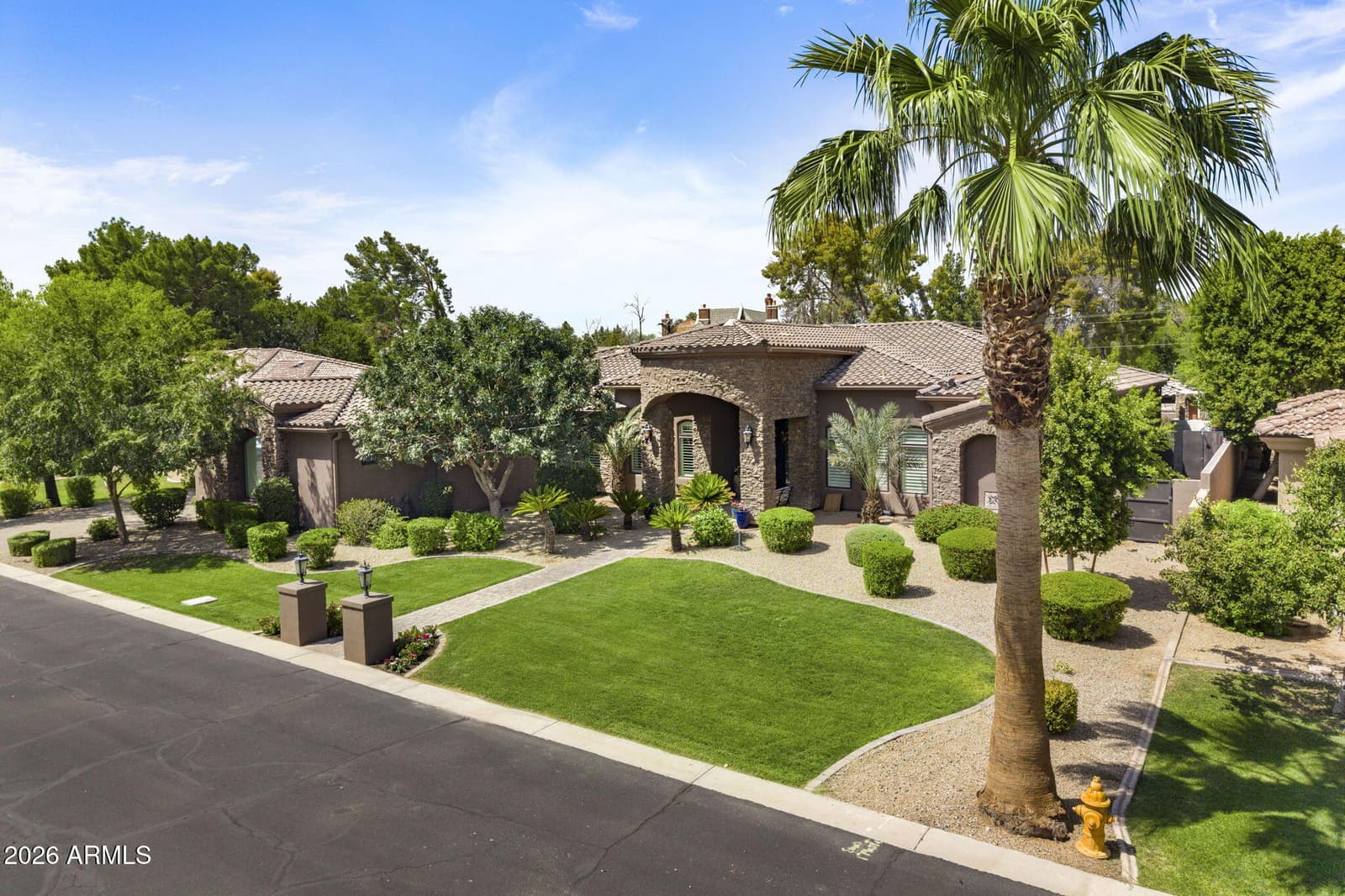6032 W Victoria Place, Chandler, AZ 85226 — photo 3 of 74