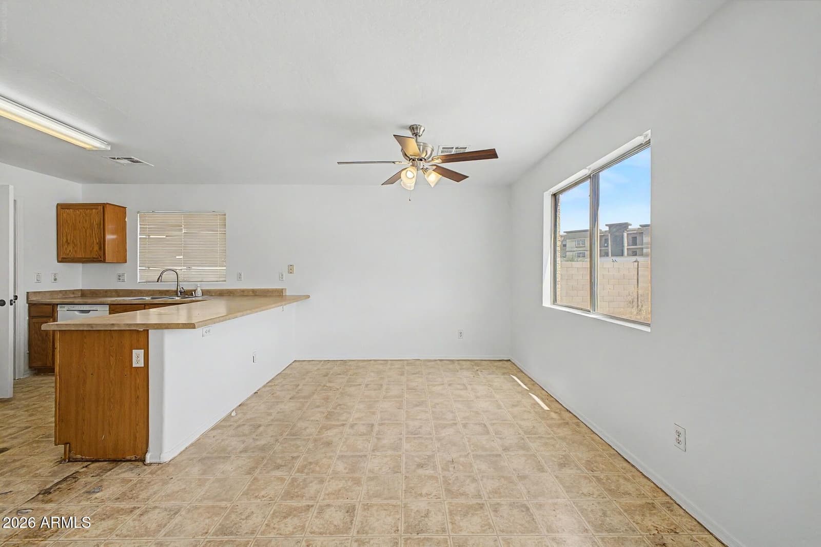 10602 W Papago Street, Tolleson, AZ 85353 — photo 4 of 20