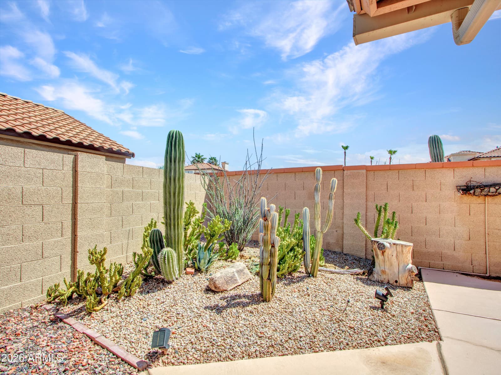 5424 W Cochise Drive, Glendale, AZ 85302 — photo 8 of 91