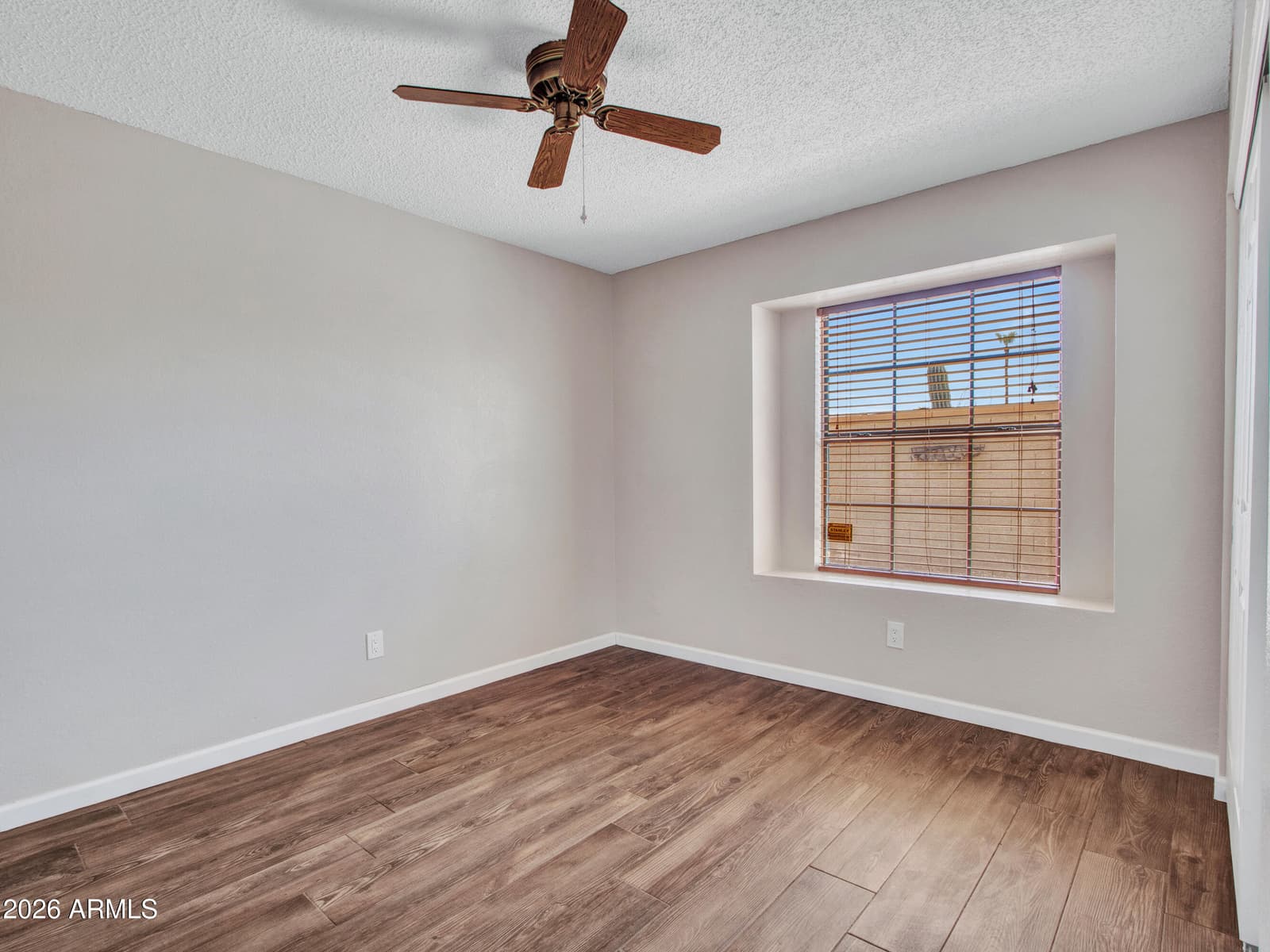 5424 W Cochise Drive, Glendale, AZ 85302 — photo 11 of 91