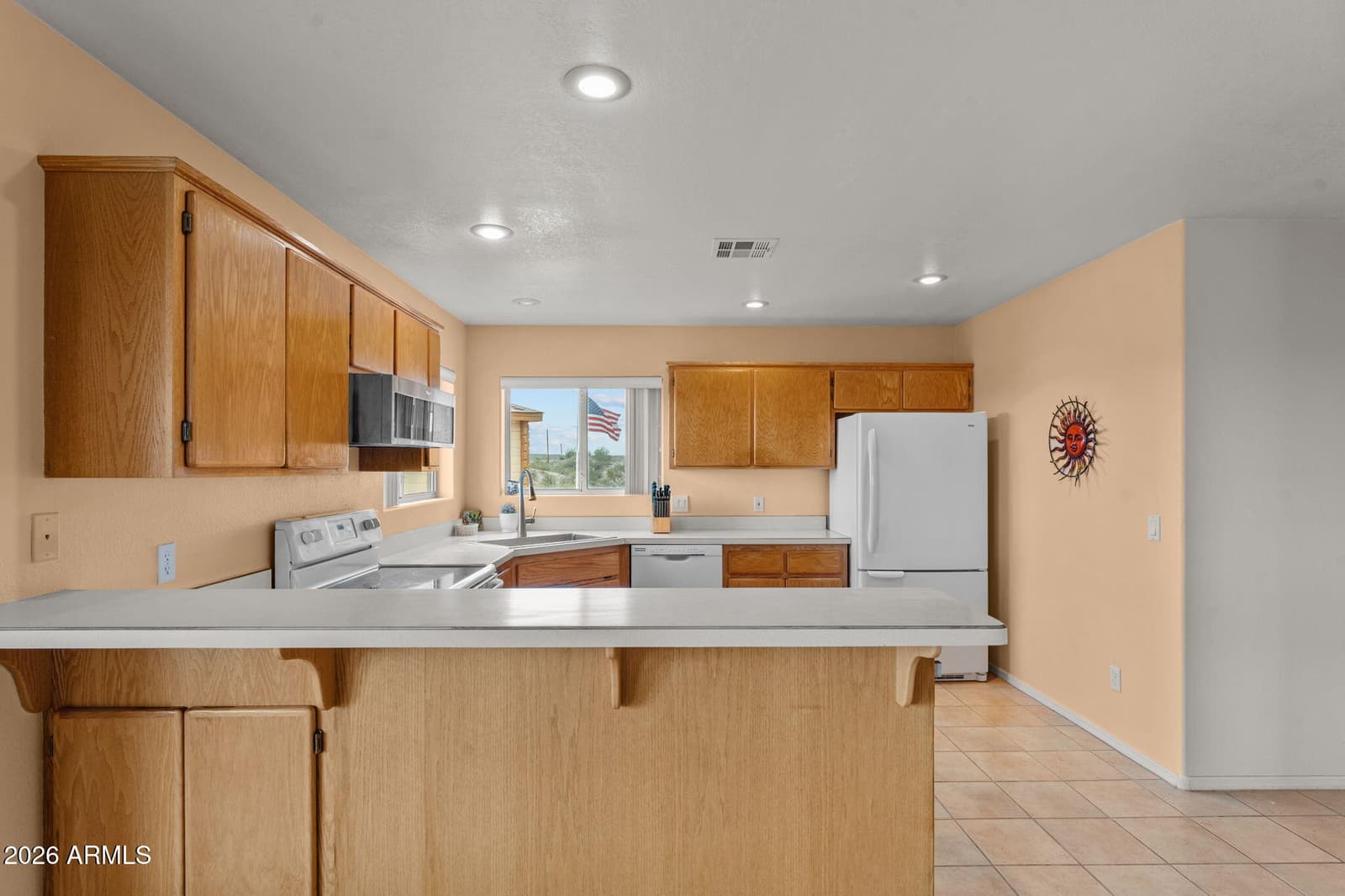 1315 N Mule Deer Trail, Wickenburg, AZ 85390 — photo 10 of 35