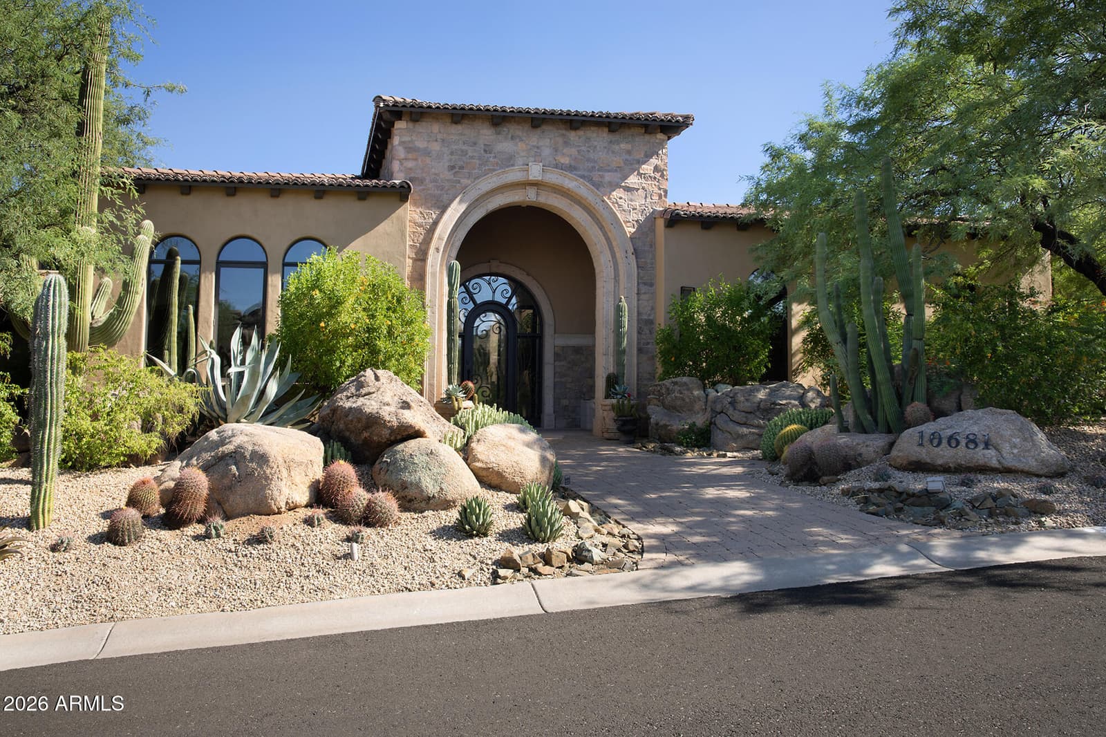 10681 E Greythorn Drive, Scottsdale, AZ 85262 — photo 7 of 43
