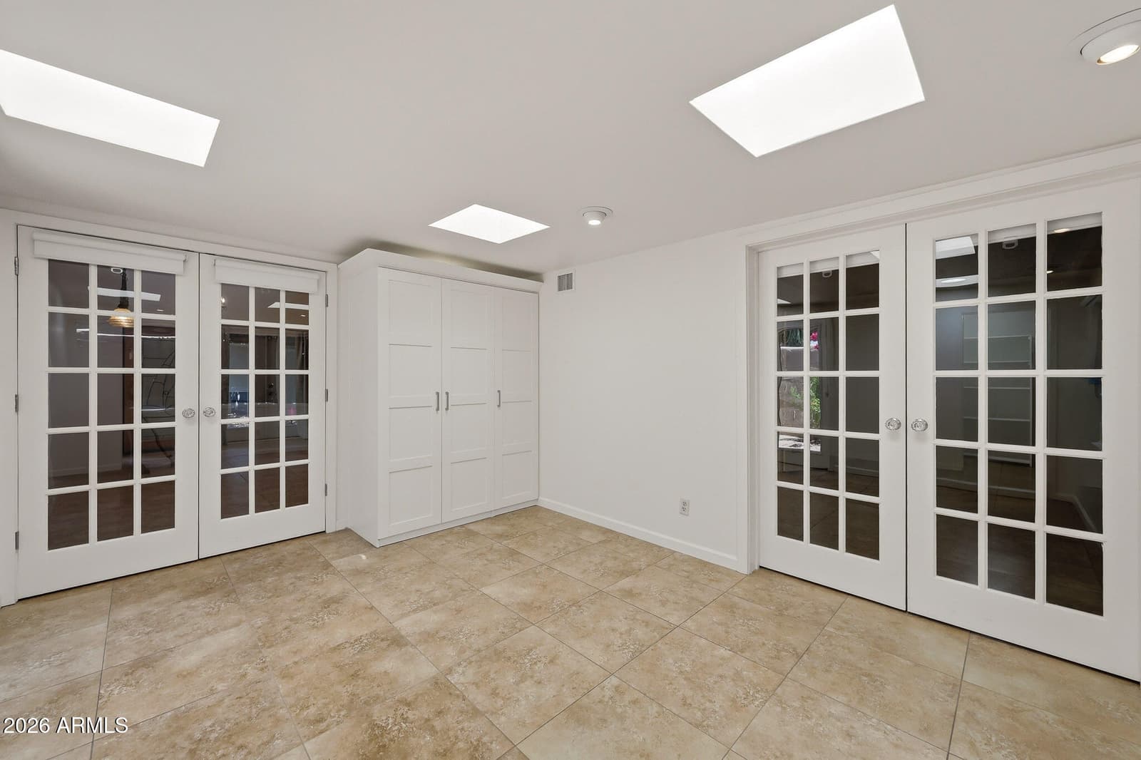 4540 N 44th Street 3, Phoenix, AZ 85018 — photo 16 of 29