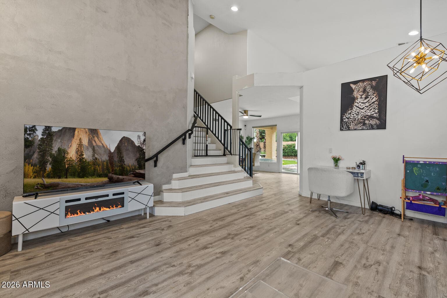 1908 S Saddle Street, Gilbert, AZ 85233 — photo 8 of 37