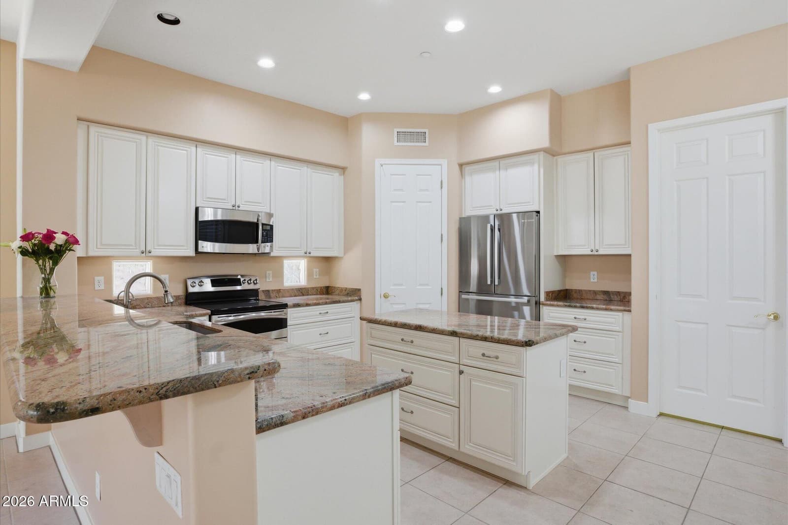 7366 E Eagle Feather Road, Scottsdale, AZ 85266 — photo 6 of 20