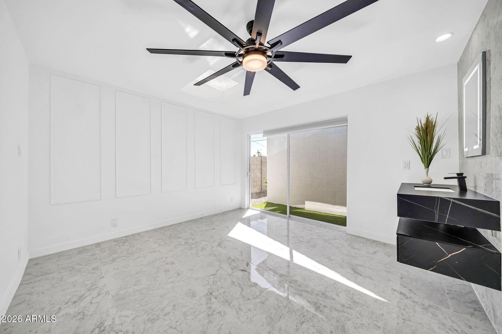 833 E Butler Drive, Phoenix, AZ 85020 — photo 19 of 34