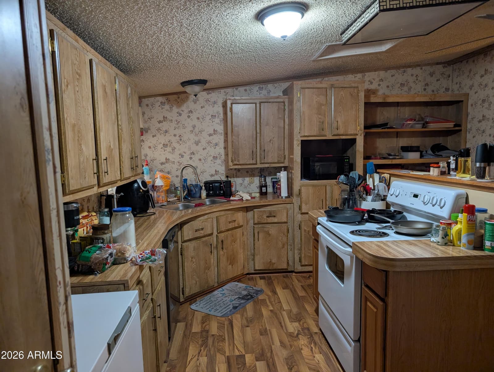 2900 W Superstition Boulevard Ofc, Apache Junction, AZ 85120 — photo 7 of 9
