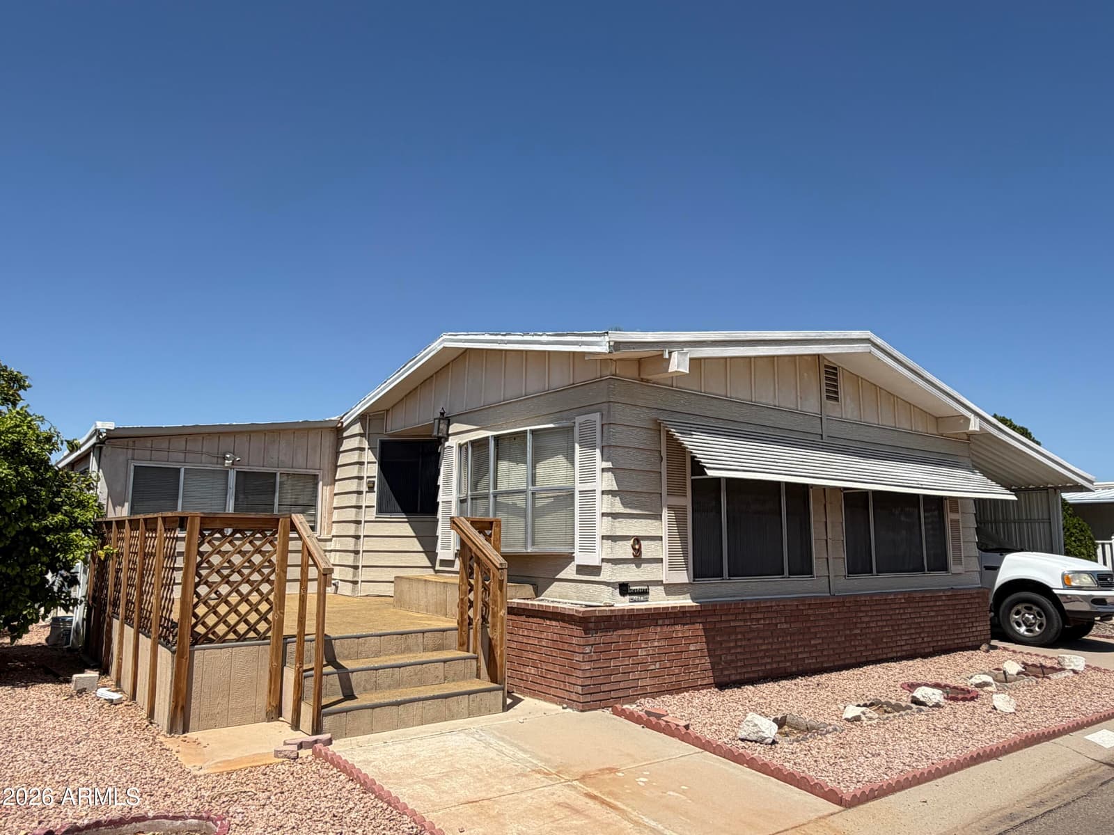 450 W Sunwest Drive 9, Casa Grande, AZ 85122 — photo 2 of 43