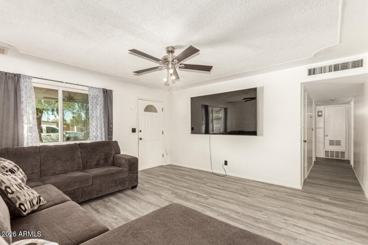 1557 W 2nd Street, Mesa, AZ 85201 — photo 10 of 37