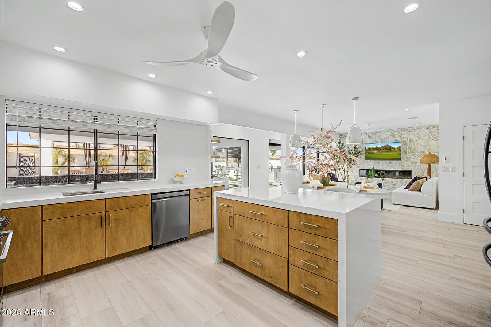 5418 E Michelle Drive, Scottsdale, AZ 85254 — photo 19 of 118