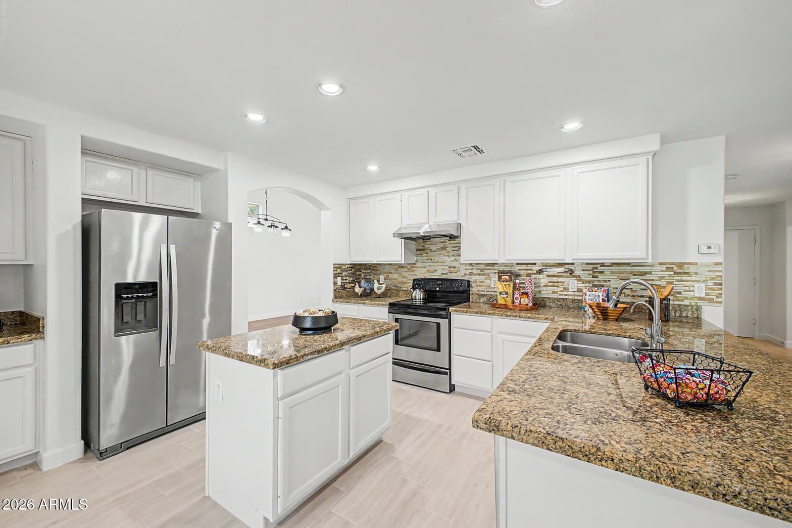3358 E Park Avenue, Gilbert, AZ 85234 — photo 19 of 48