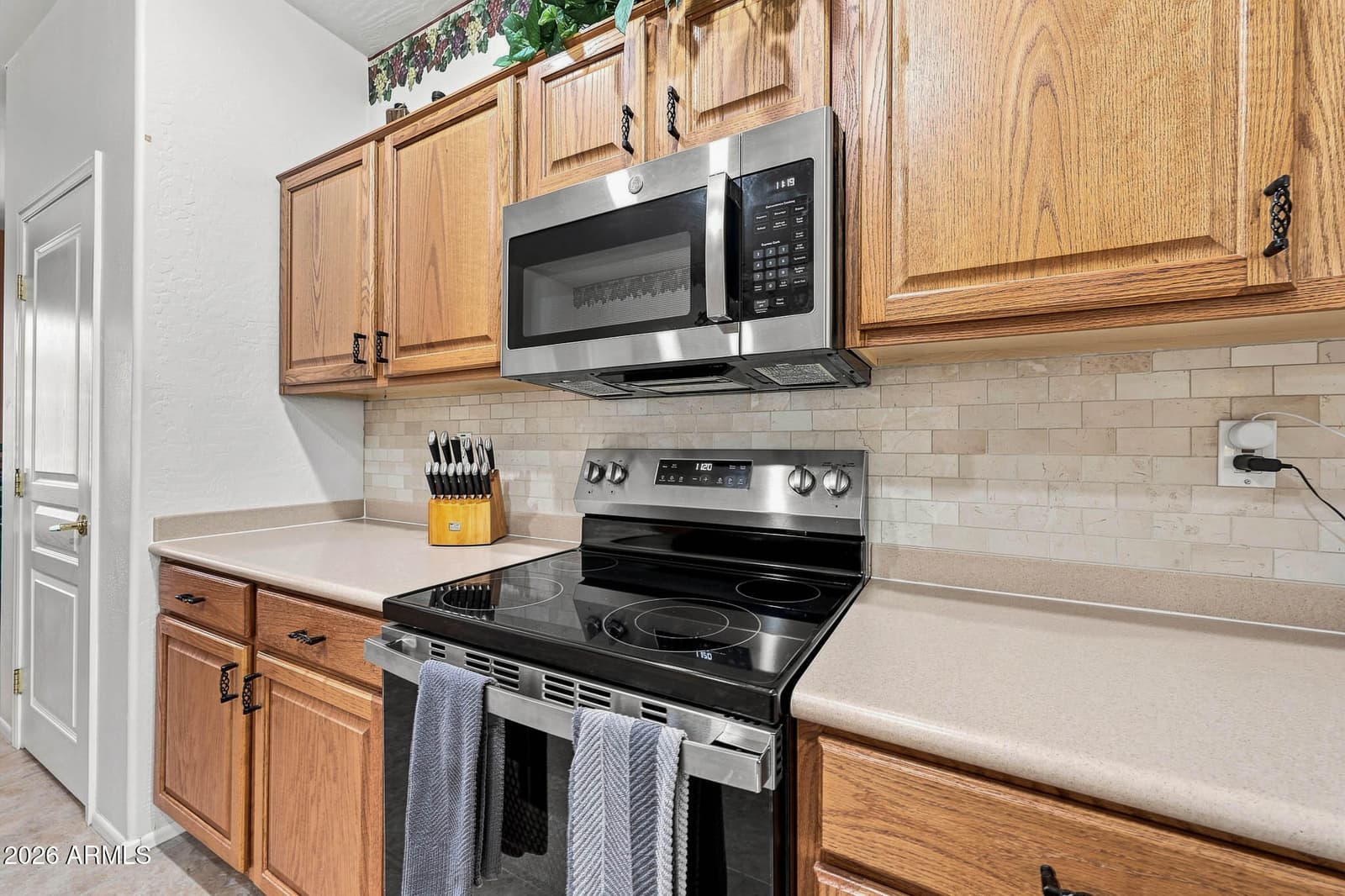 18757 N Avila Drive N, Surprise, AZ 85387 — photo 14 of 53