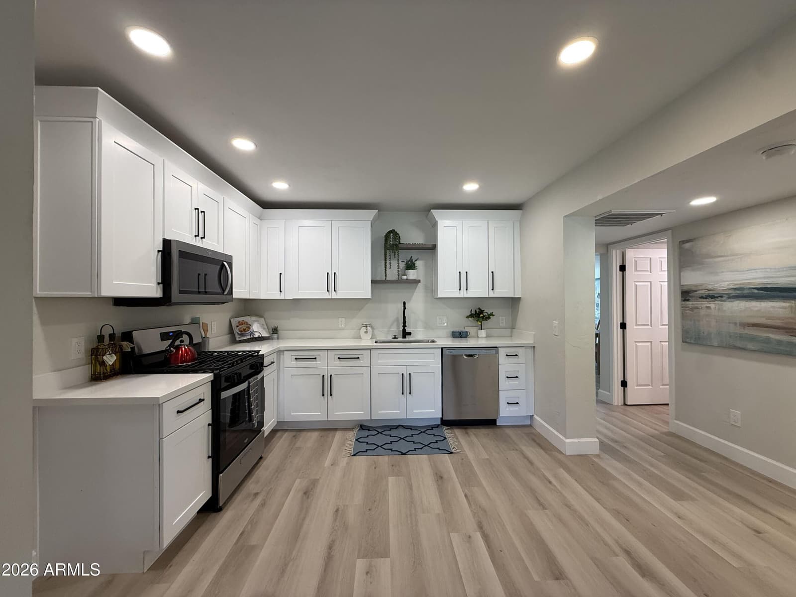 3005 E Hubbell Street, Phoenix, AZ 85008 — photo 4 of 24