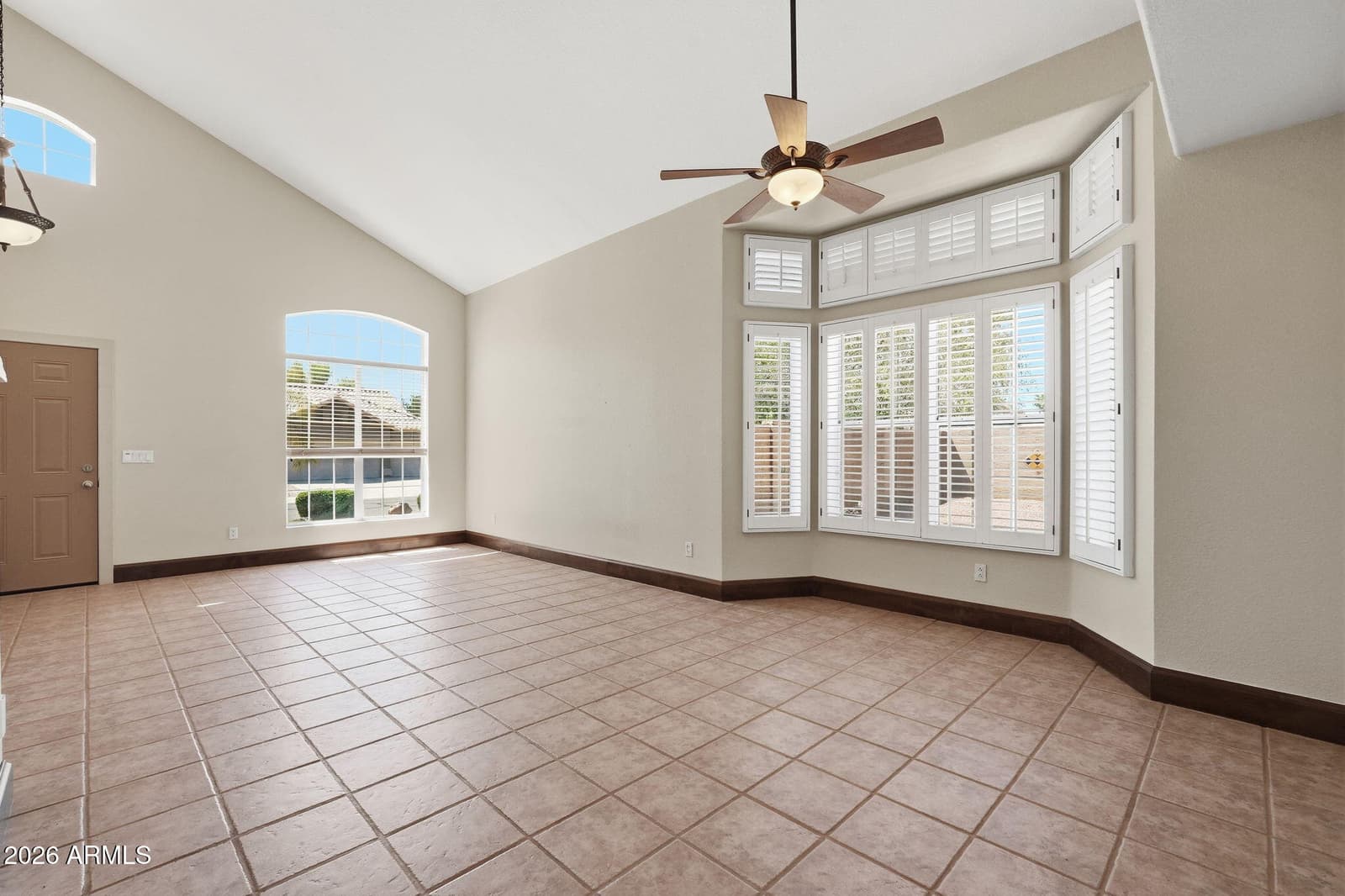 4658 E Kelly Drive, Gilbert, AZ 85234 — photo 11 of 51