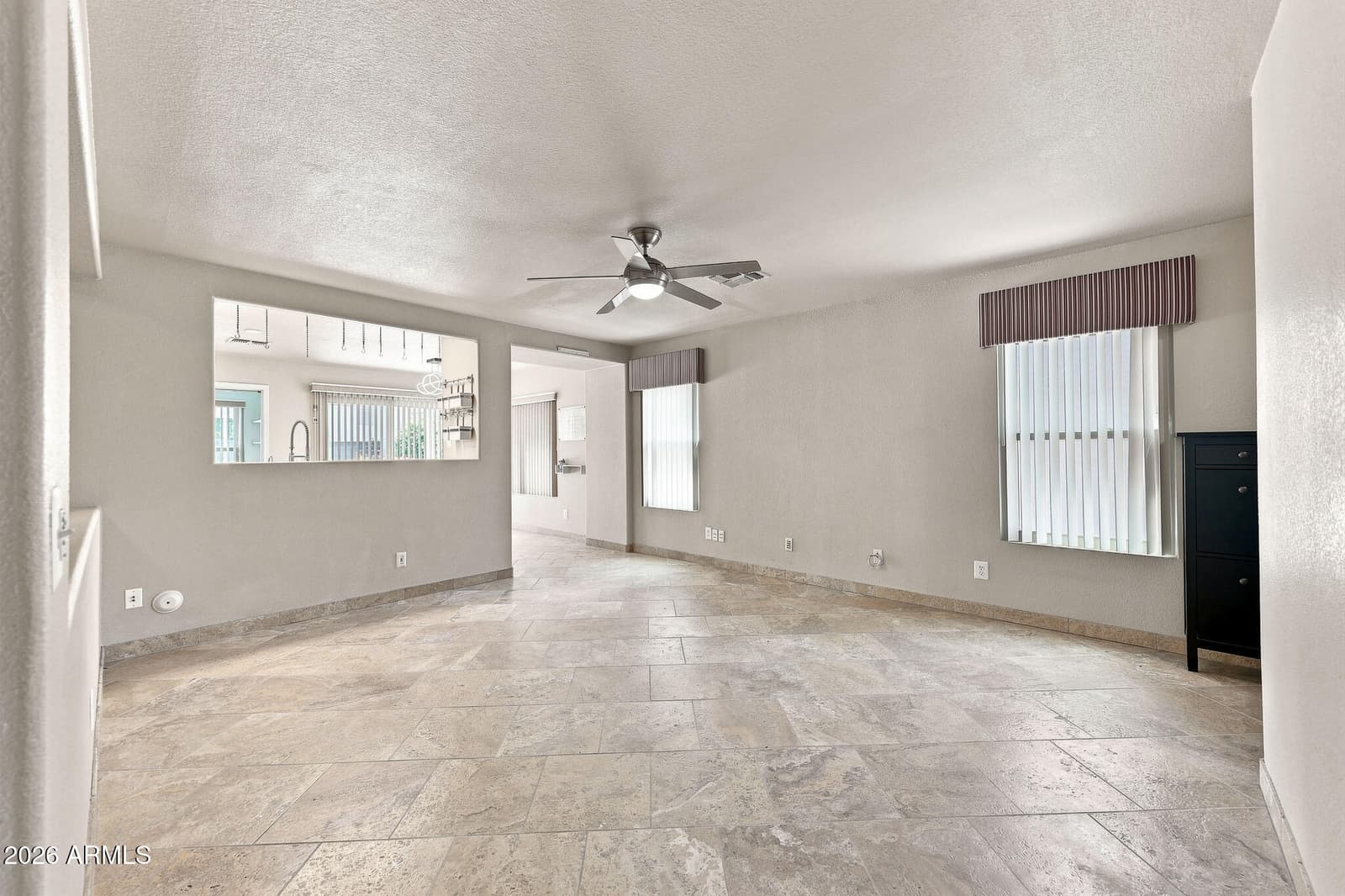 731 E Rose Marie Lane, Phoenix, AZ 85022 — photo 13 of 33