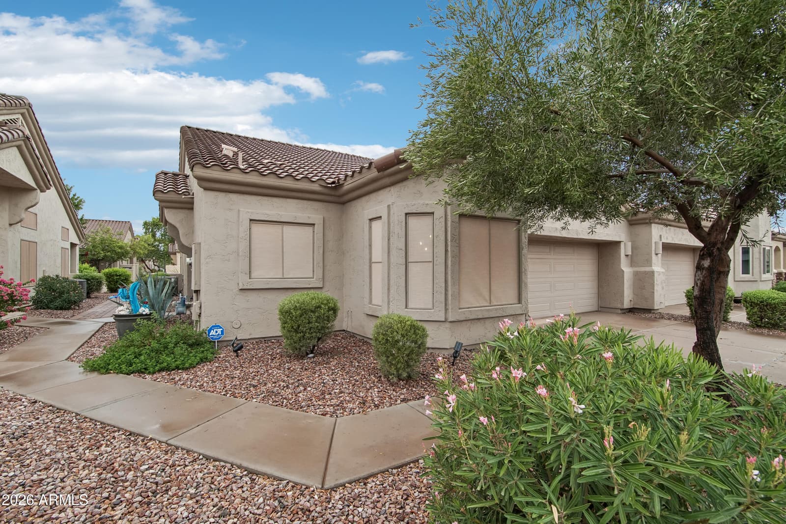 1547 E Brenda Drive, Casa Grande, AZ 85122 — photo 3 of 35