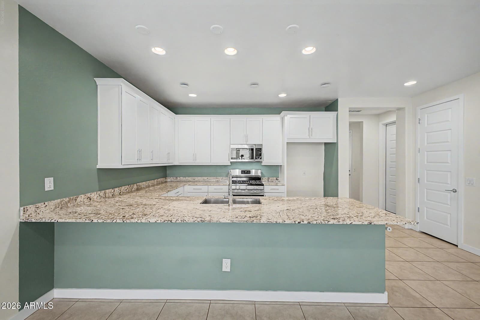 11144 W Levi Drive, Tolleson, AZ 85353 — photo 6 of 27