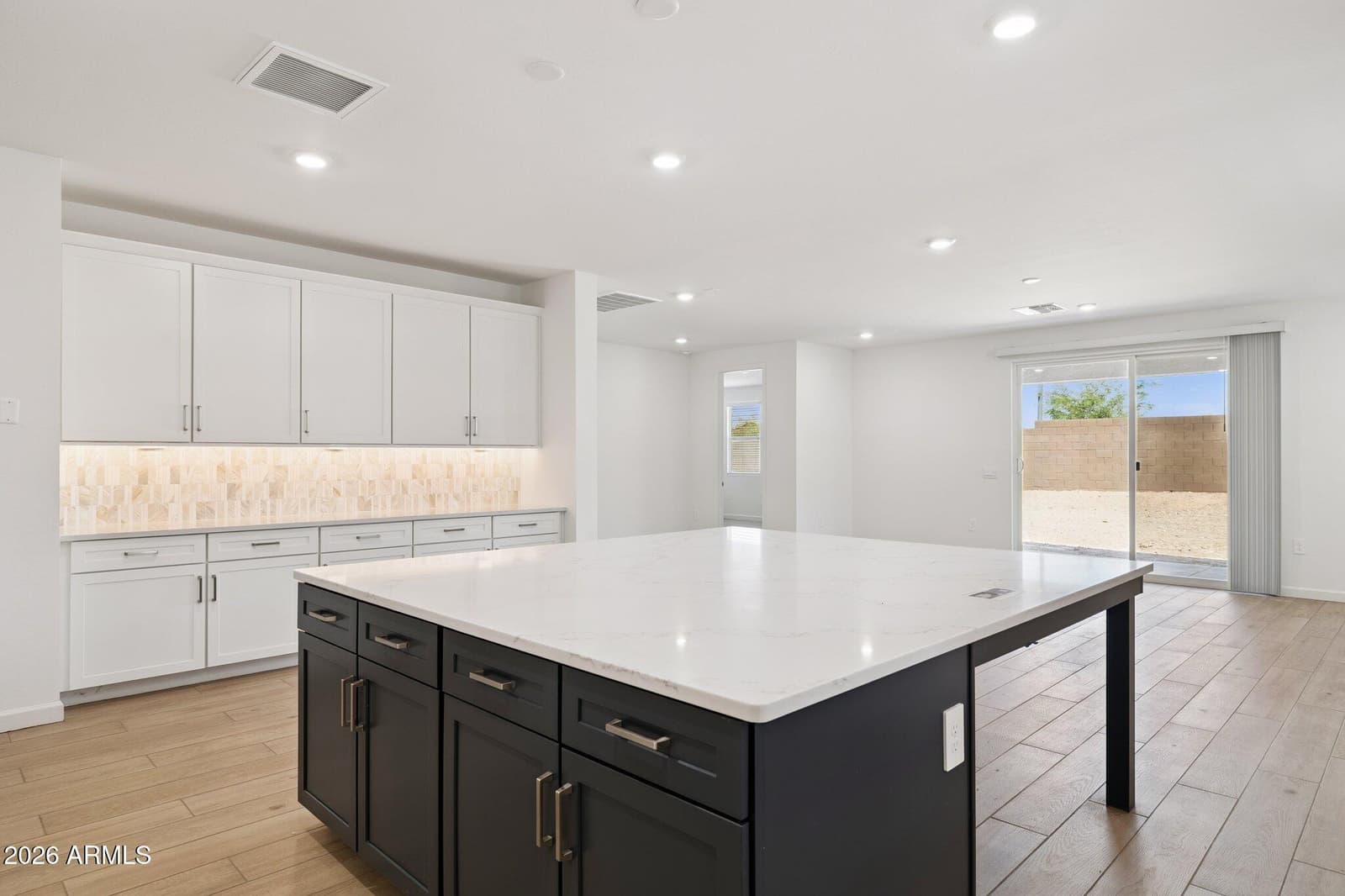 17456 W Vista Norte Street, Goodyear, AZ 85338 — photo 10 of 35