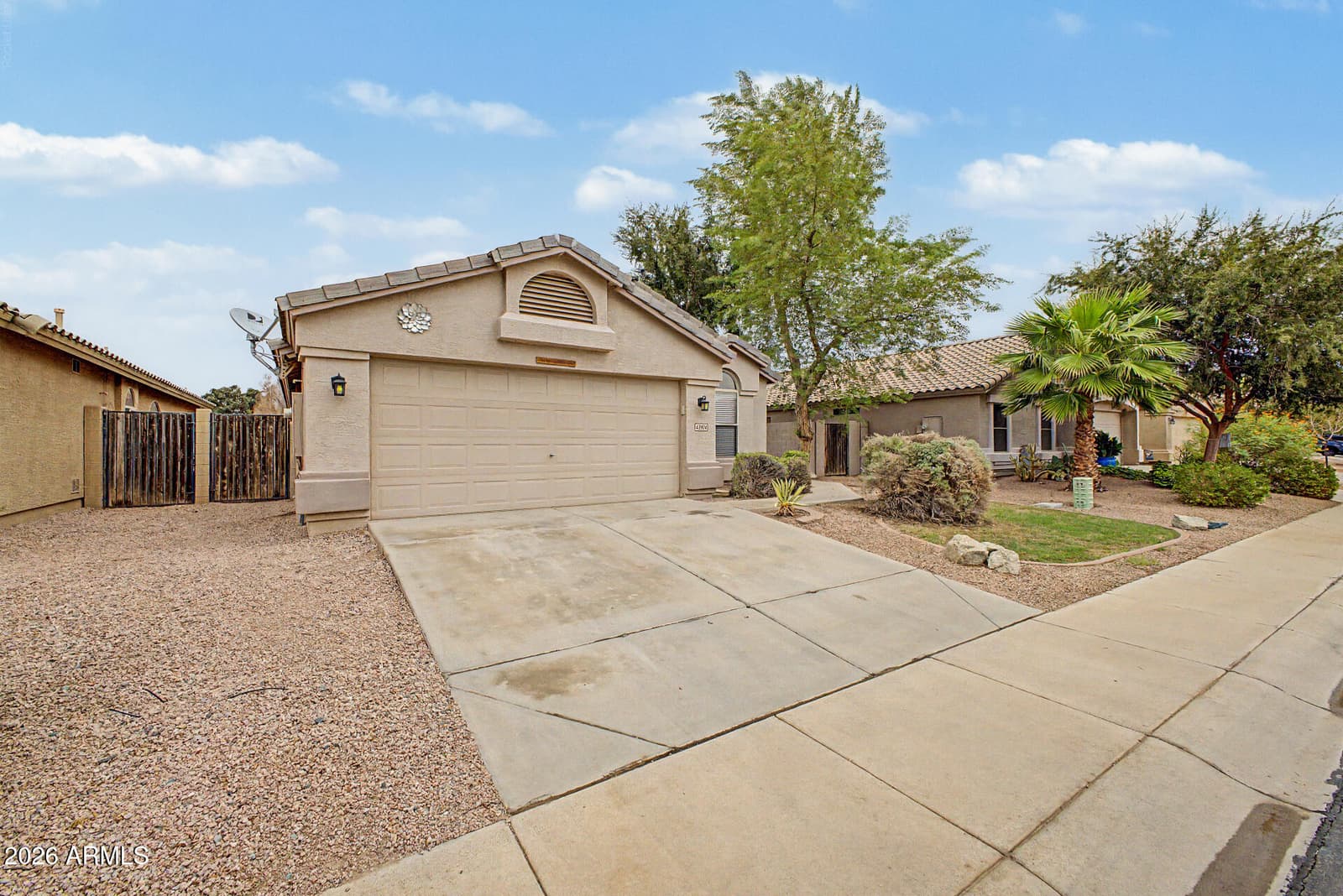 43924 W Cahill Drive, Maricopa, AZ 85138 — photo 4 of 41