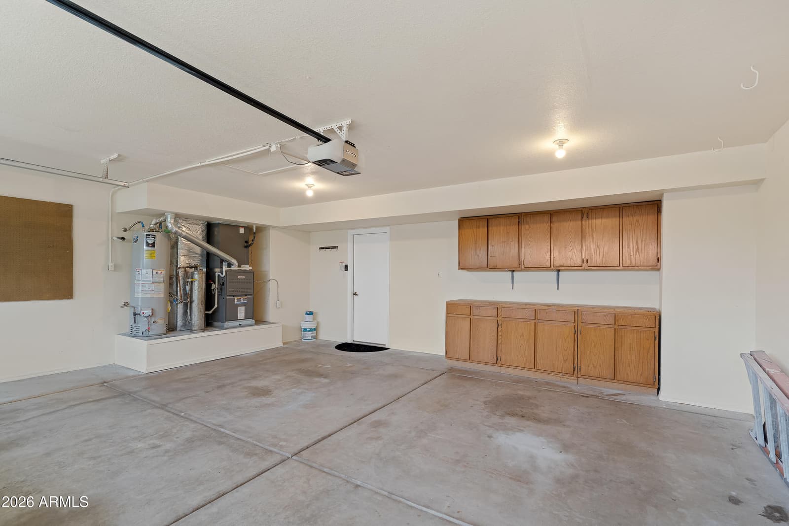 7700 S Silverstone Avenue, Hereford, AZ 85615 — photo 35 of 59