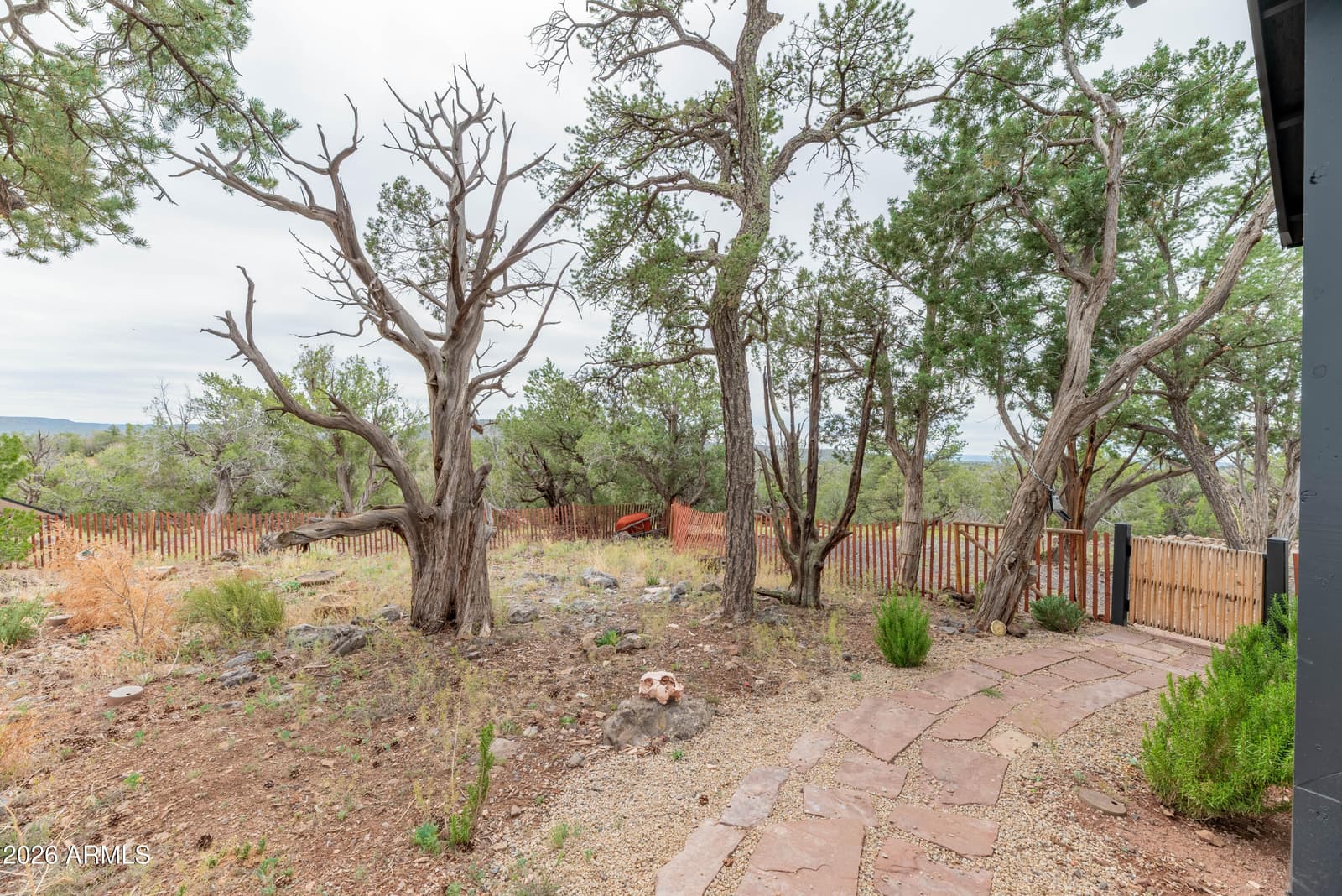 8200 W Rolling Ridge Road, Ash Fork, AZ 86320 — photo 16 of 18