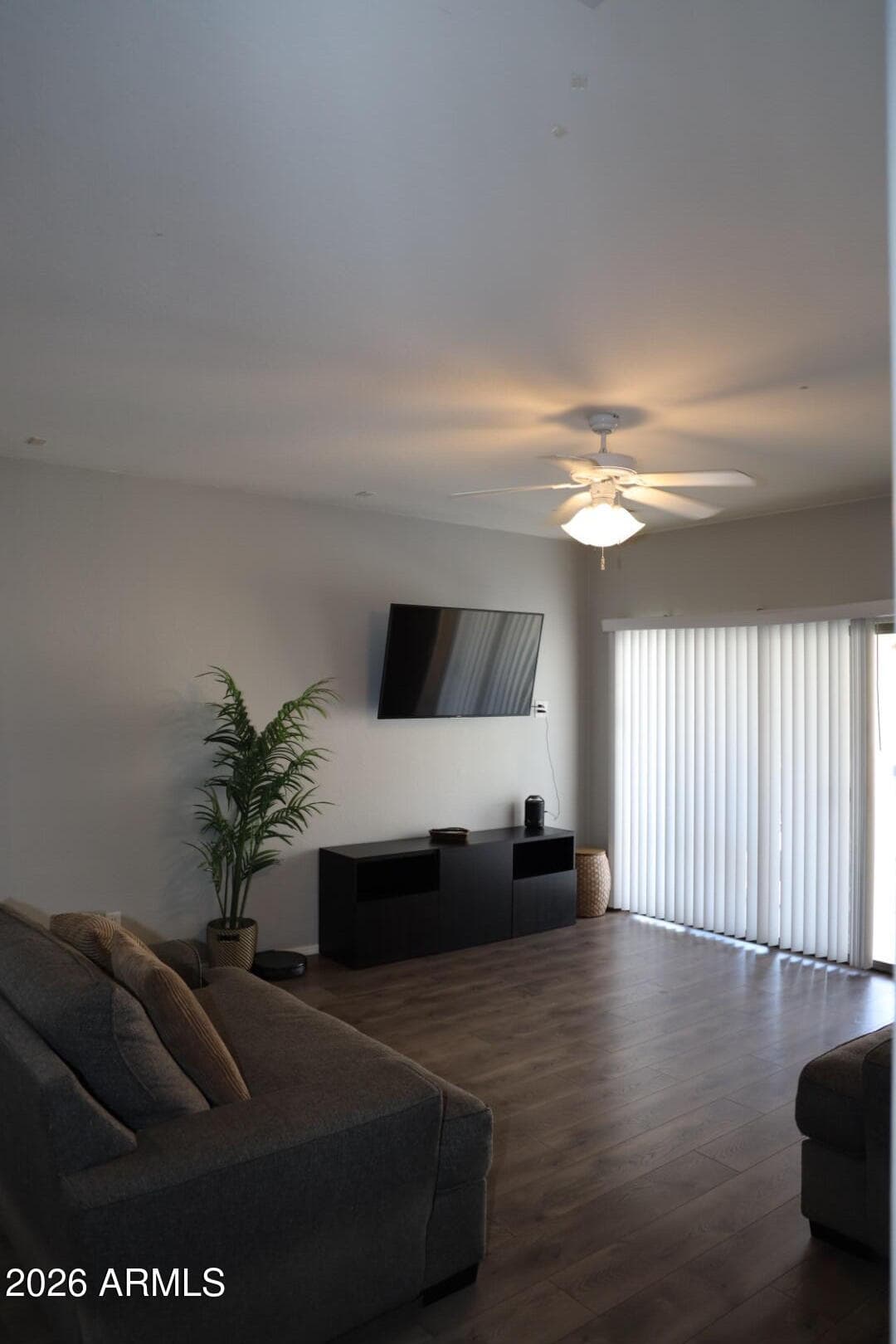 10142 W Wier Avenue, Tolleson, AZ 85353 — photo 11 of 28