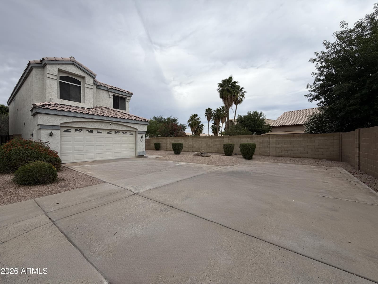 3506 E Rockwood Drive, Phoenix, AZ 85050 — photo 4 of 43