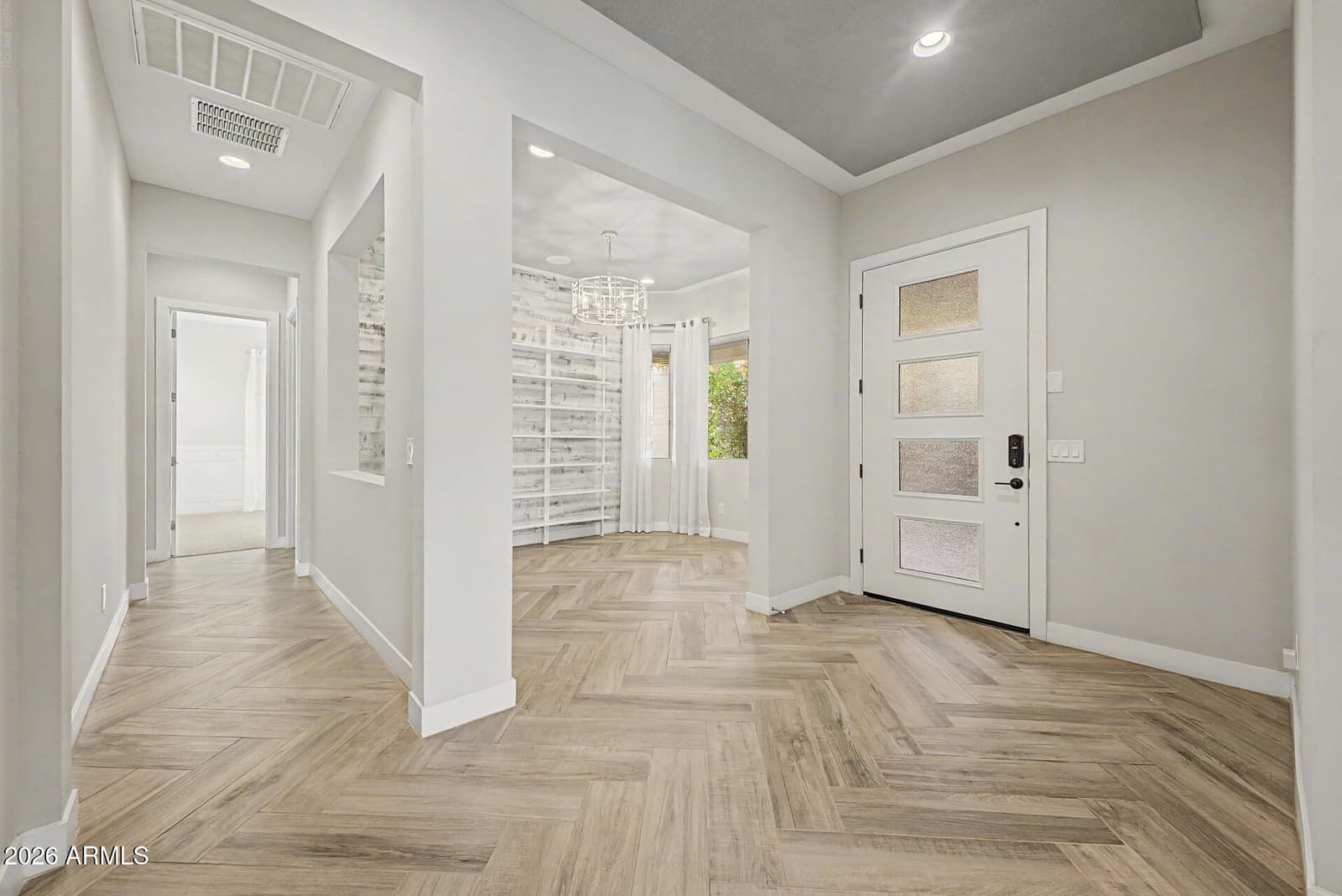 2847 E Los Gatos Drive, Phoenix, AZ 85050 — photo 5 of 62