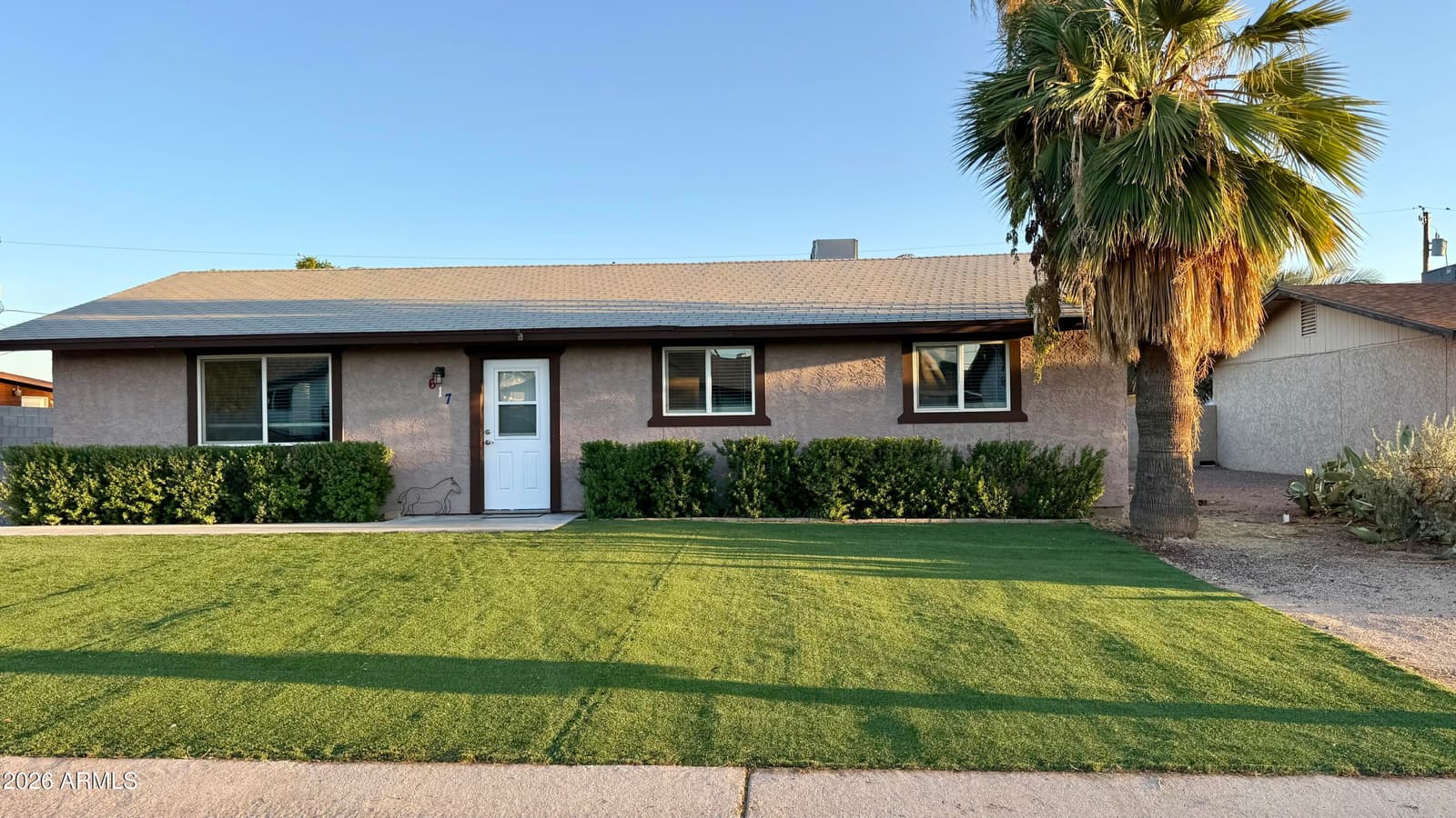 617 E Navajo Avenue, Apache Junction, AZ 85119 — photo 1 of 20