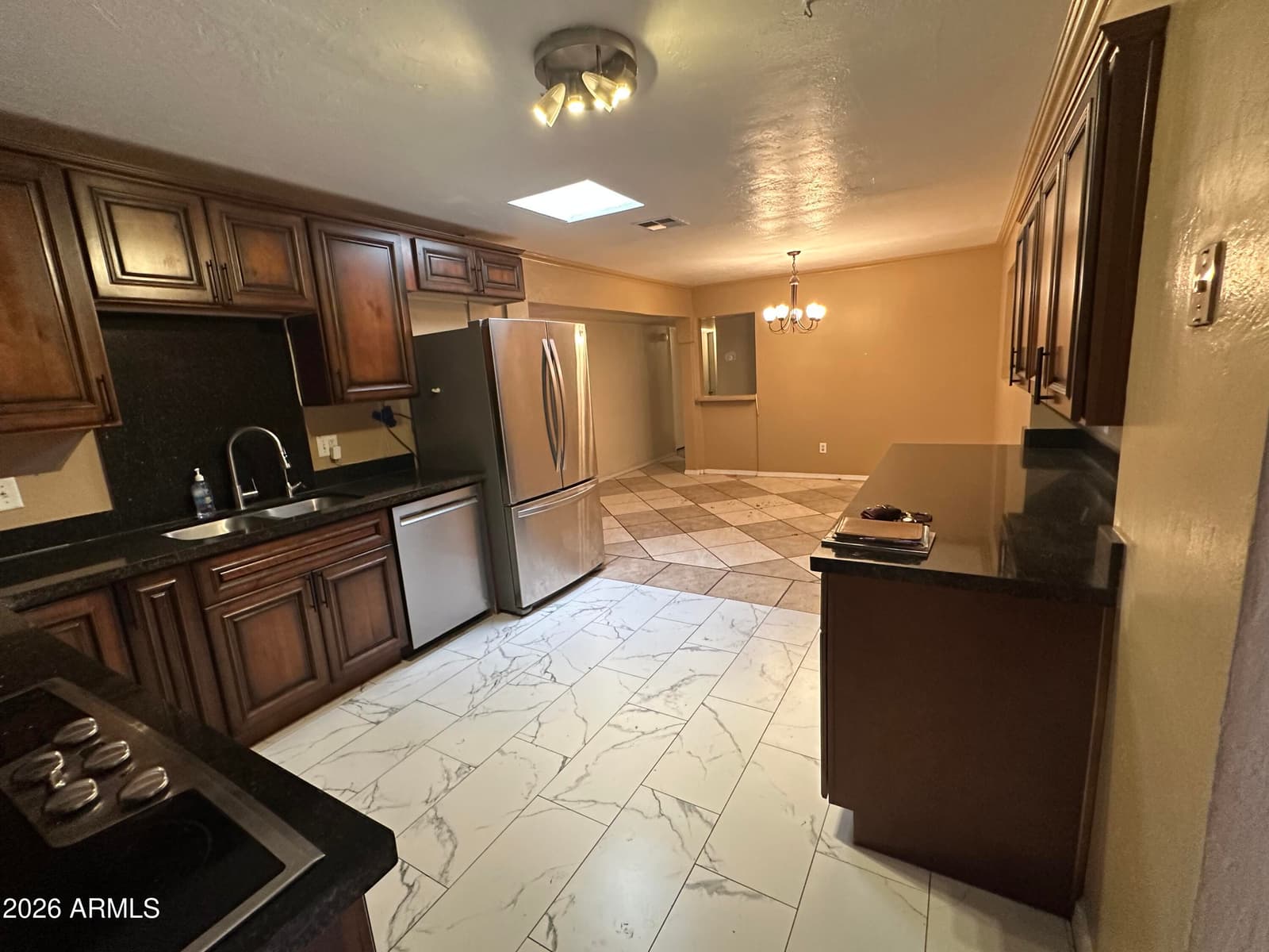 5607 N 21st Avenue, Phoenix, AZ 85015 — photo 3 of 3