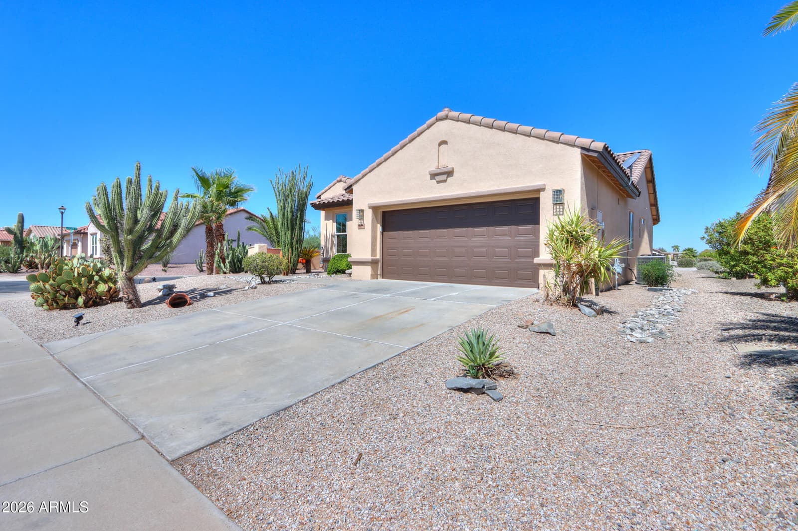 5278 N Comanche Drive, Eloy, AZ 85131 — photo 6 of 43