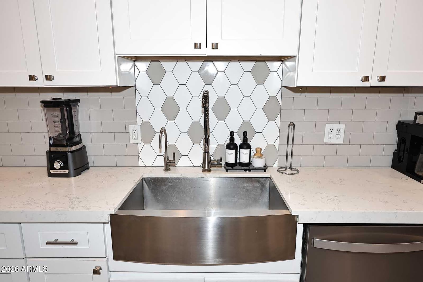 8638 E Sheridan Street, Scottsdale, AZ 85257 — photo 12 of 44