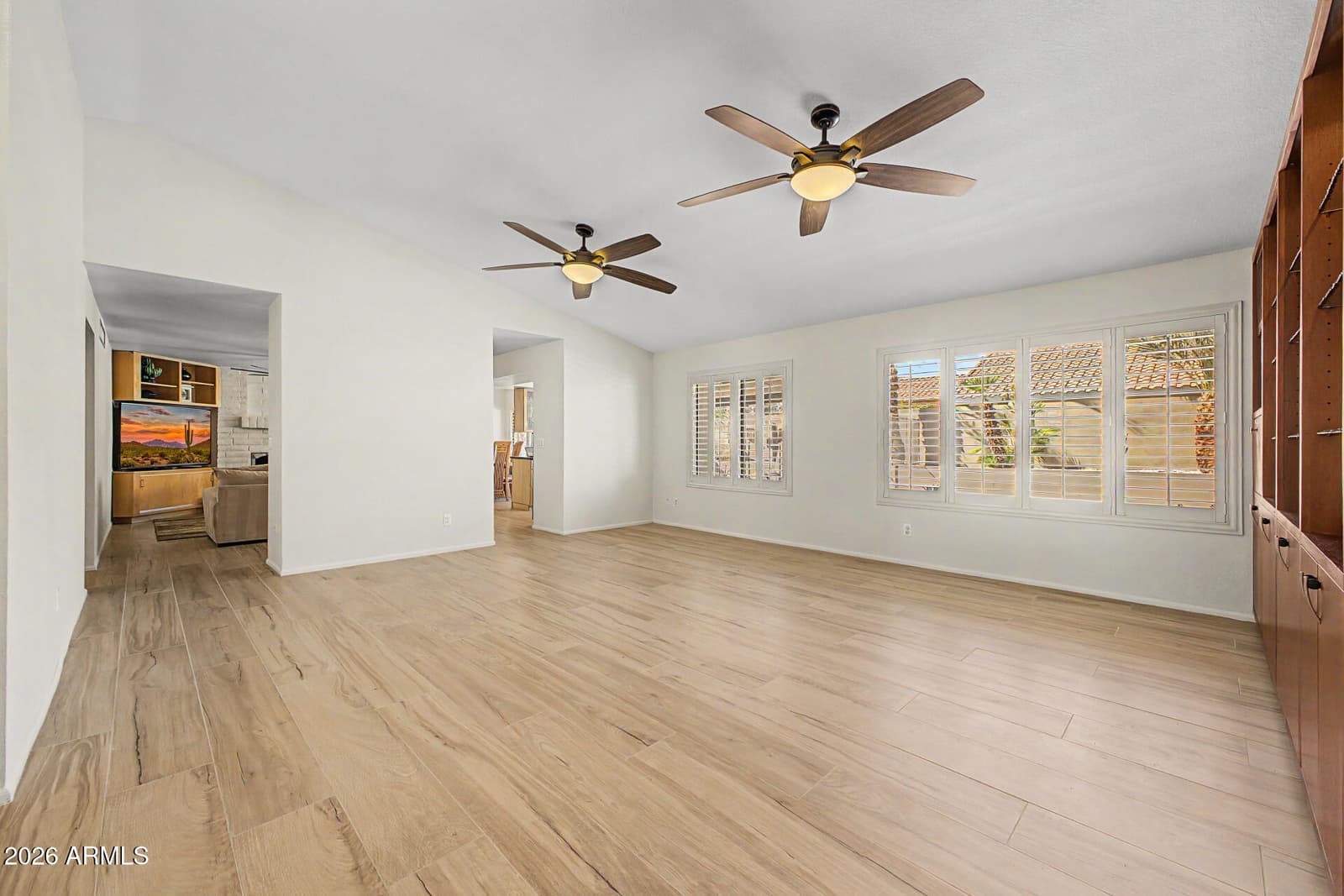 5002 E Le Marche Avenue, Scottsdale, AZ 85254 — photo 8 of 57