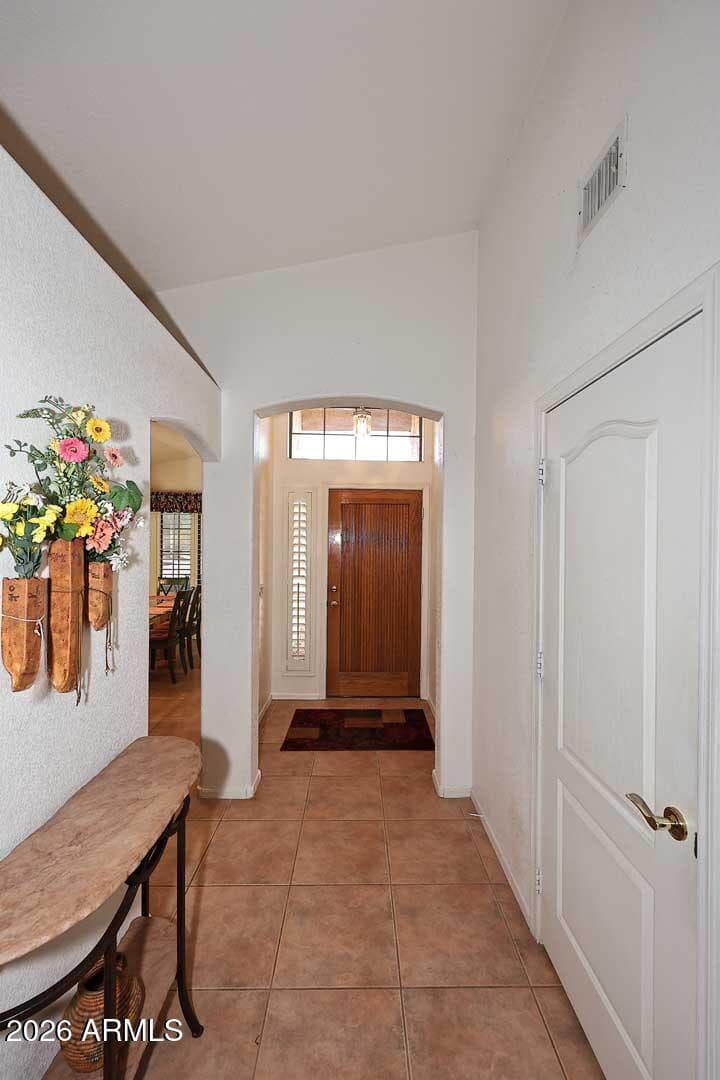 9801 N Sunrise Circle N, Fountain Hills, AZ 85268 — photo 5 of 35