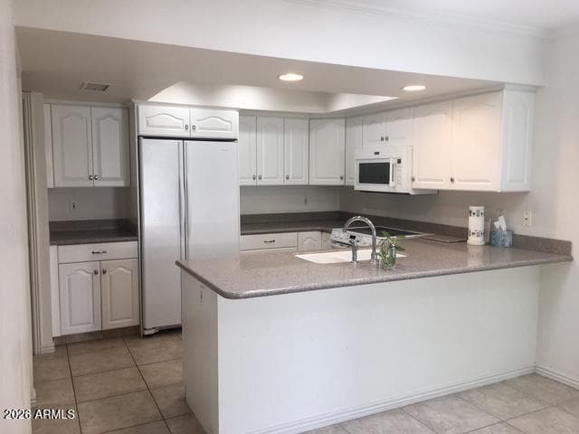 5326 N Las Casitas Place, Phoenix, AZ 85016 — photo 2 of 10