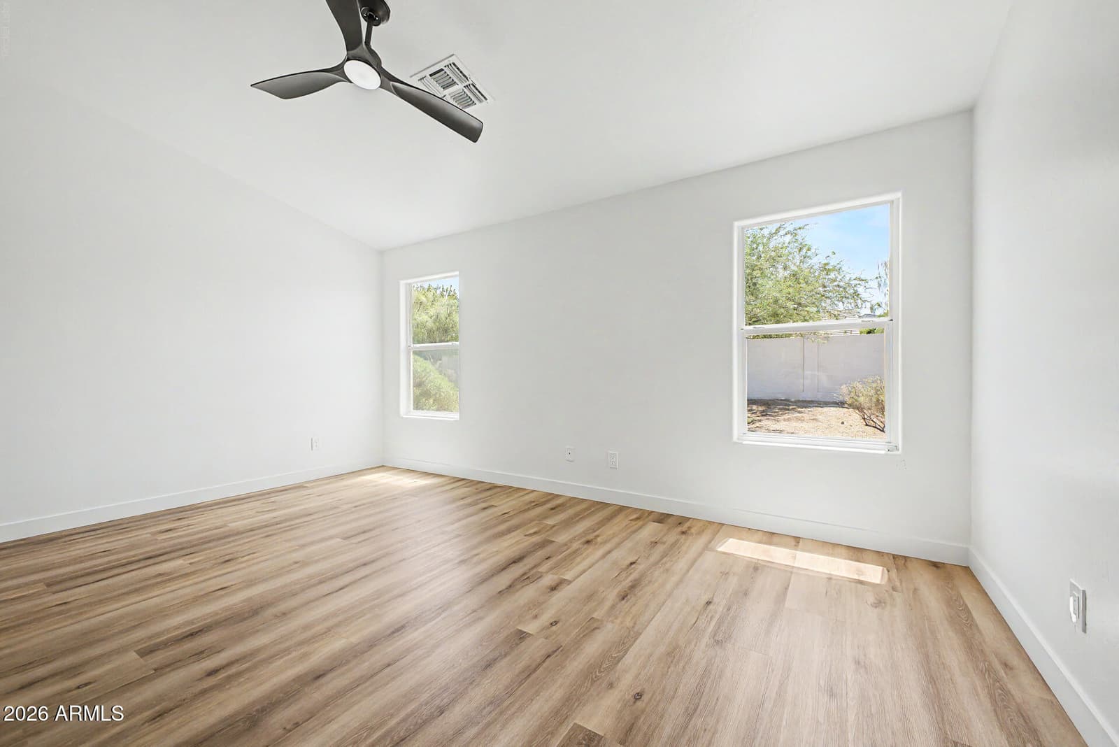 1325 E Constance Way, Phoenix, AZ 85042 — photo 18 of 36