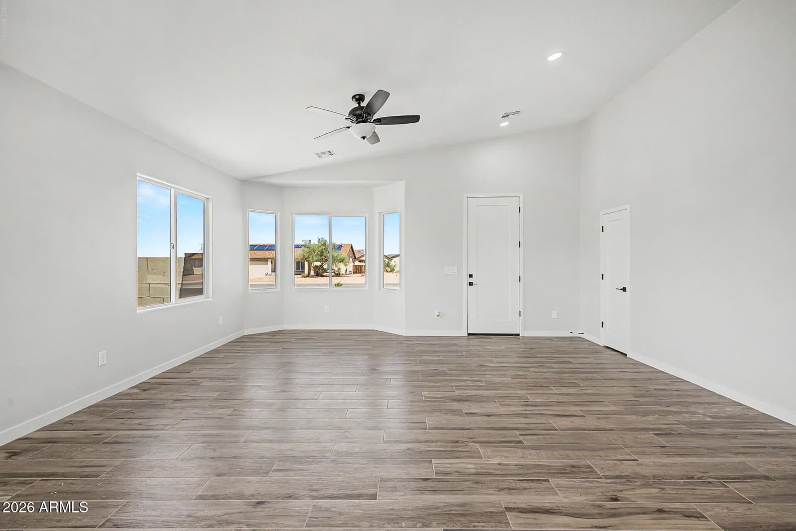 11175 W Laguna Drive, Arizona City, AZ 85123 — photo 7 of 27