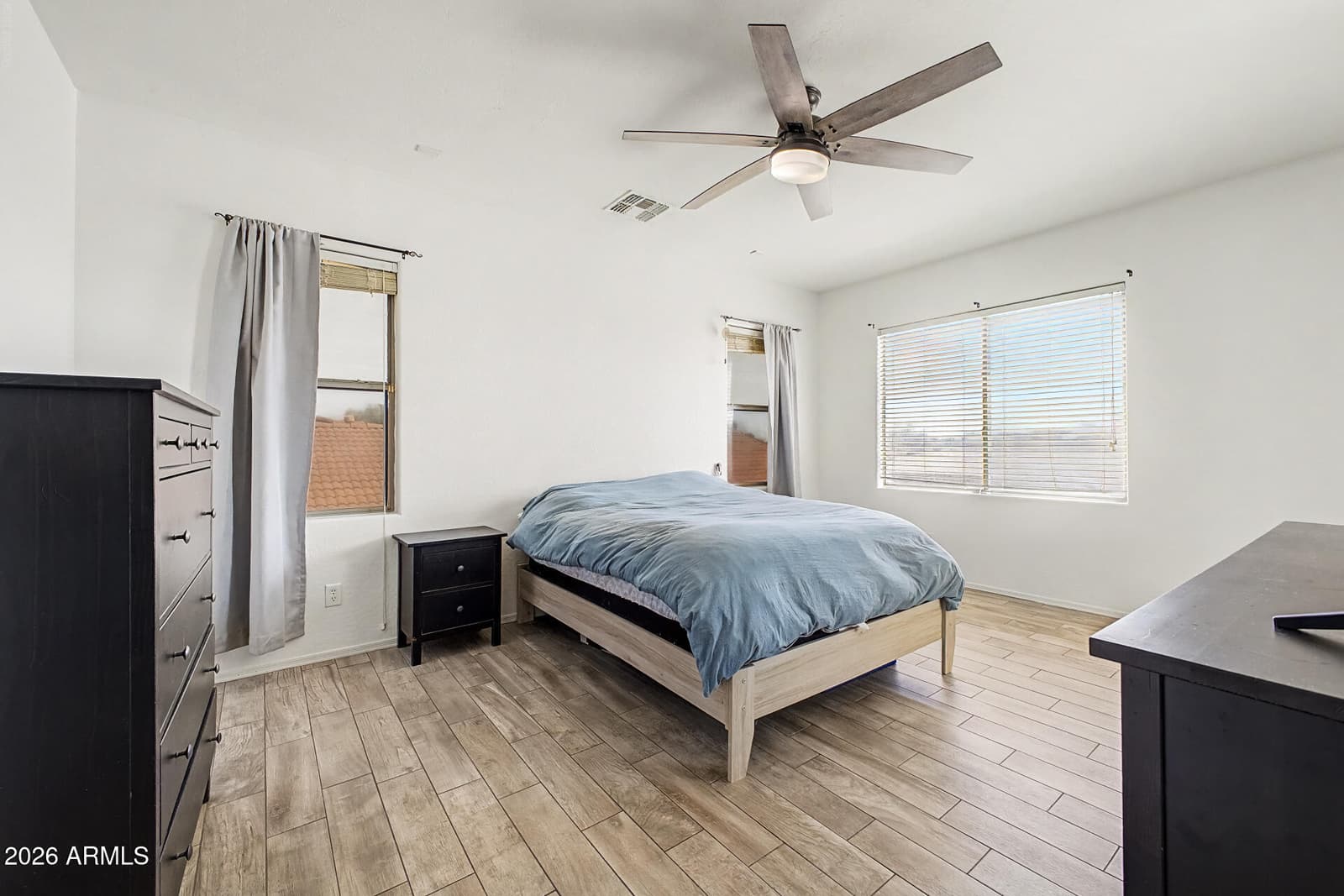 13845 W Ventura Street, Surprise, AZ 85379 — photo 11 of 19