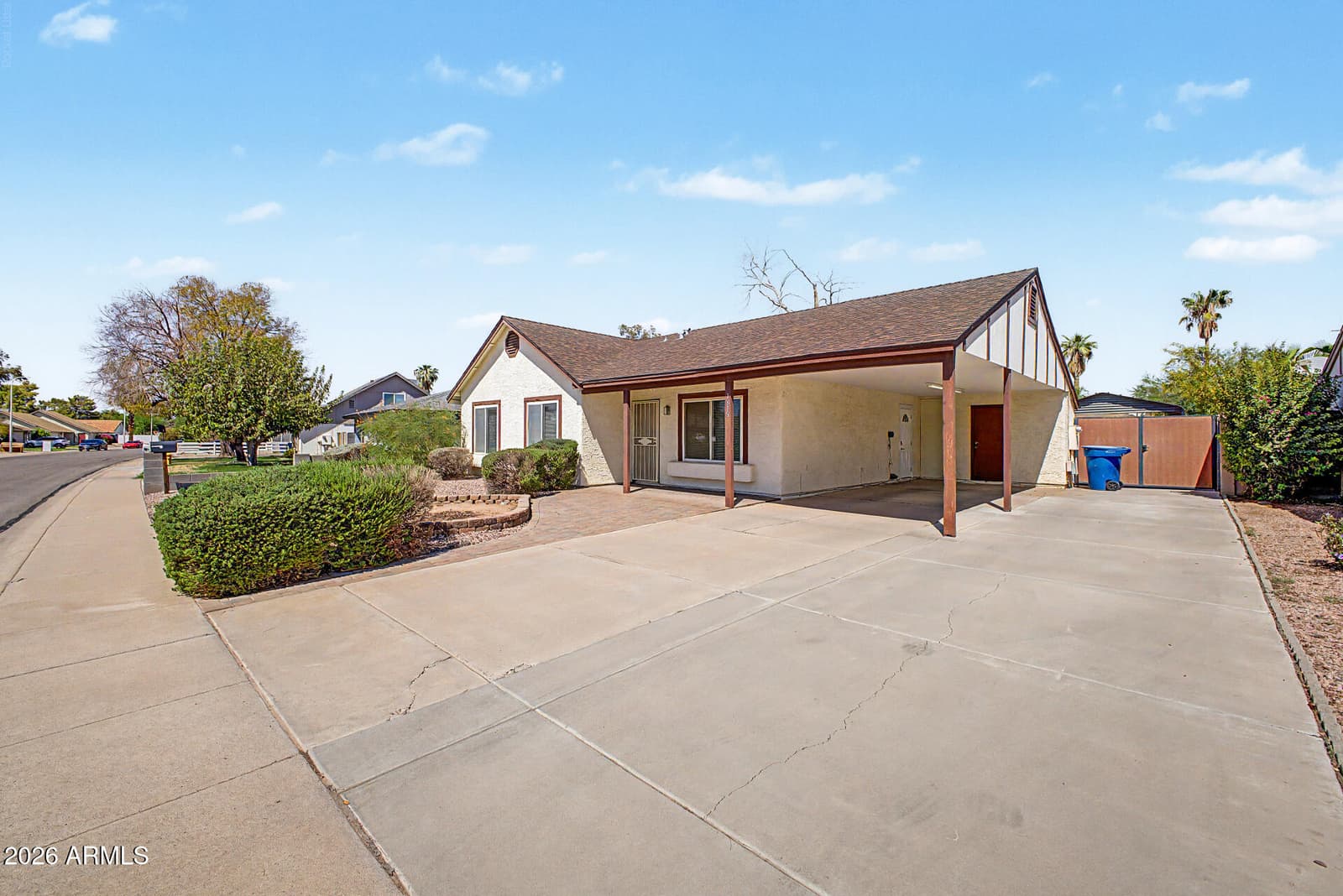 1818 W Mission Drive, Chandler, AZ 85224 — photo 5 of 34