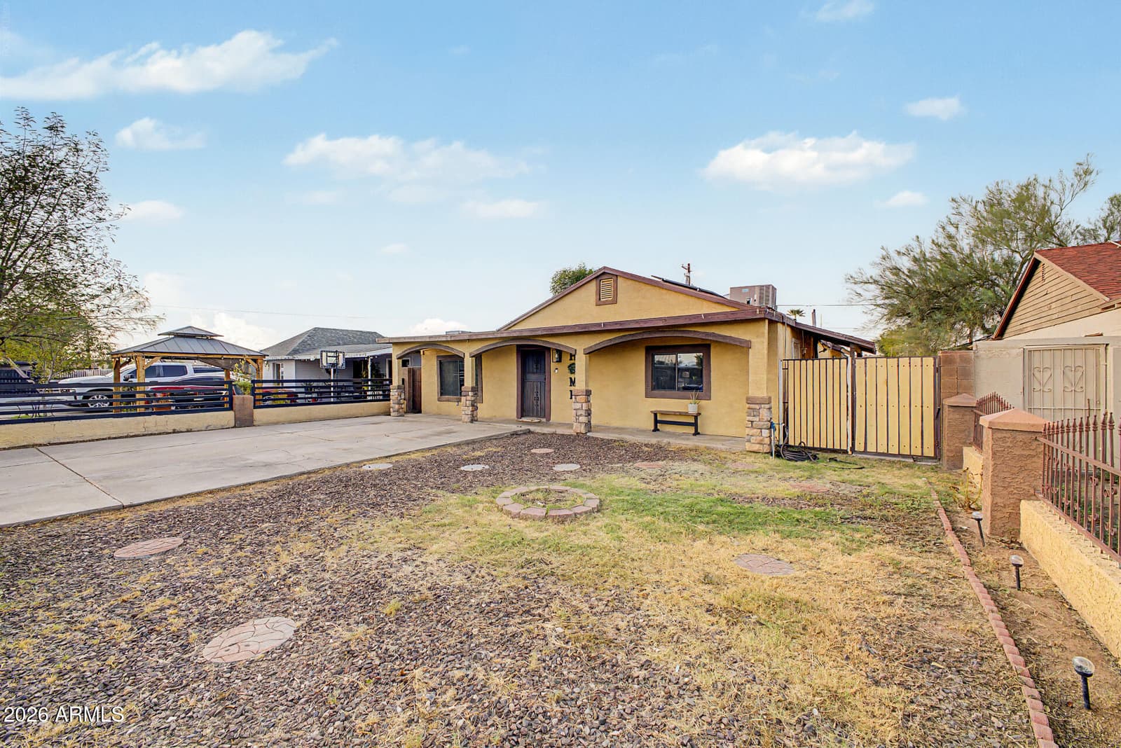 3044 W Holly Street, Phoenix, AZ 85009 — photo 9 of 43