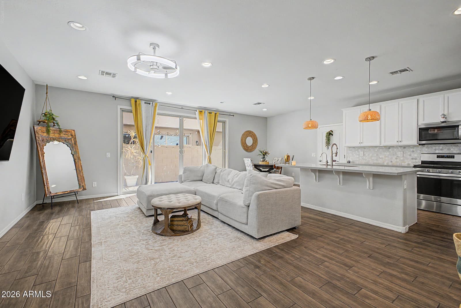 17237 N 9th Place, Phoenix, AZ 85022 — photo 4 of 38