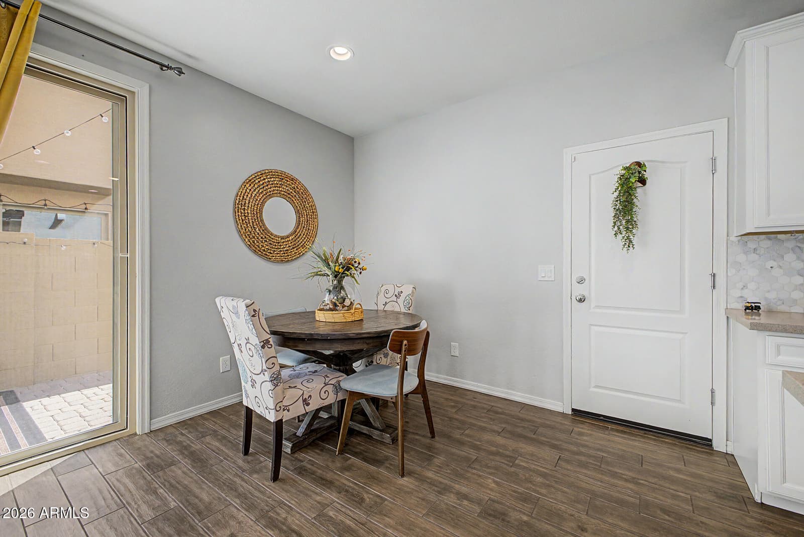 17237 N 9th Place, Phoenix, AZ 85022 — photo 7 of 38