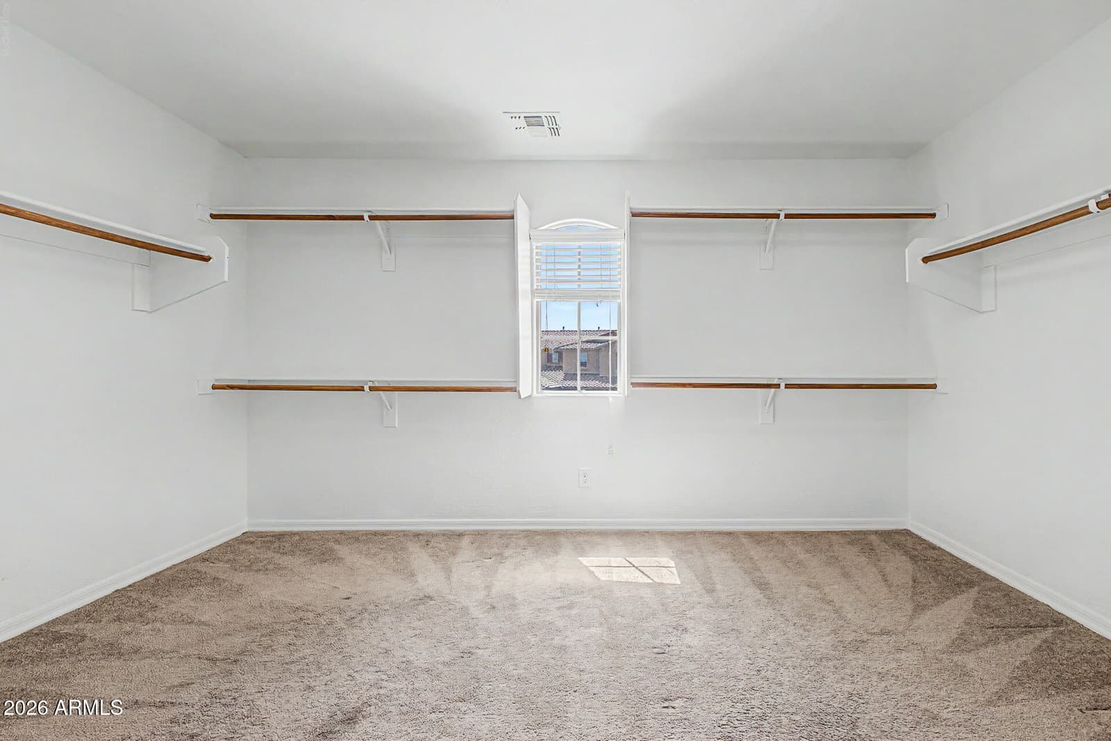 250 W Yellow Wood Avenue, San Tan Valley, AZ 85140 — photo 15 of 29