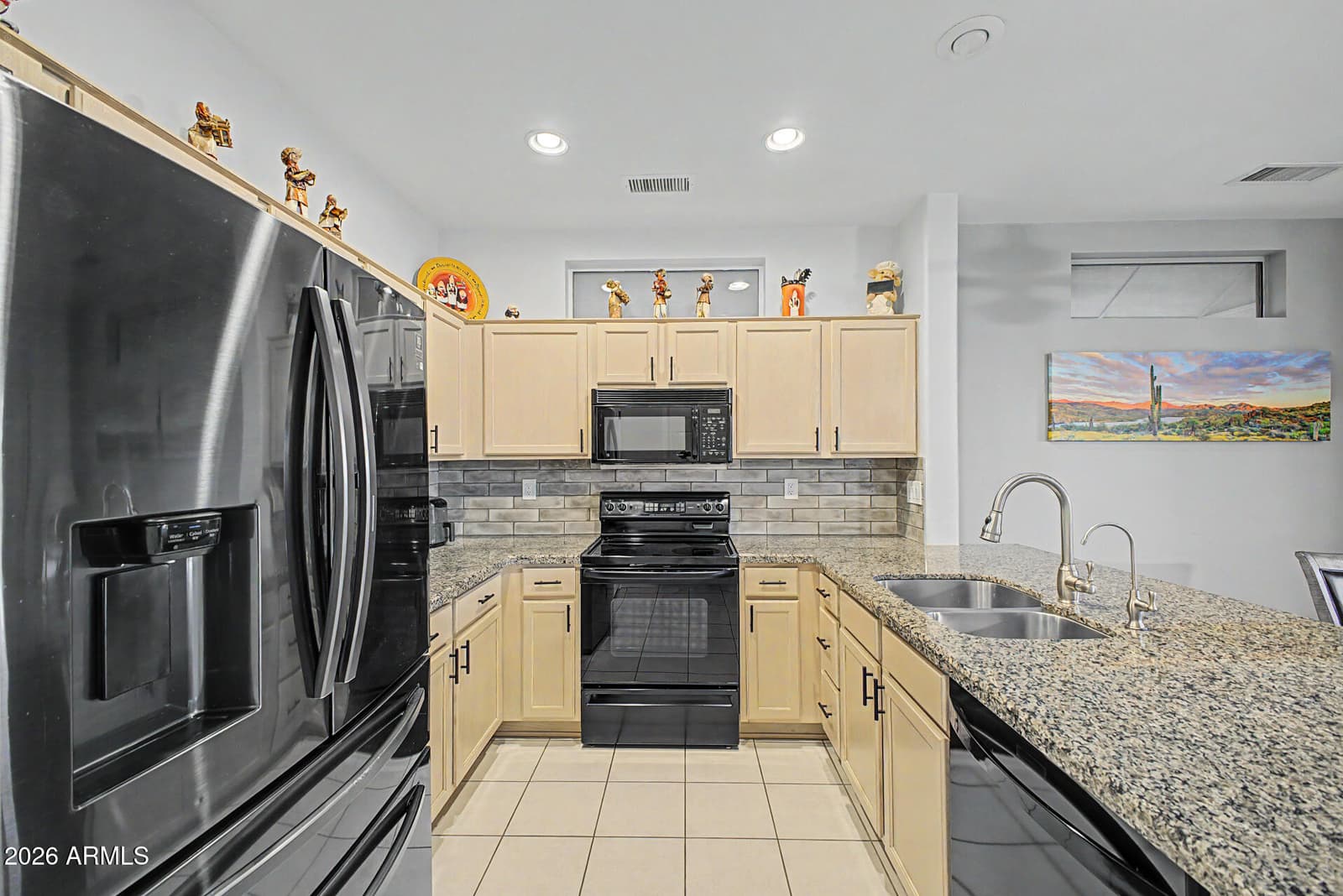 15717 W Cimarron Drive, Surprise, AZ 85374 — photo 7 of 26