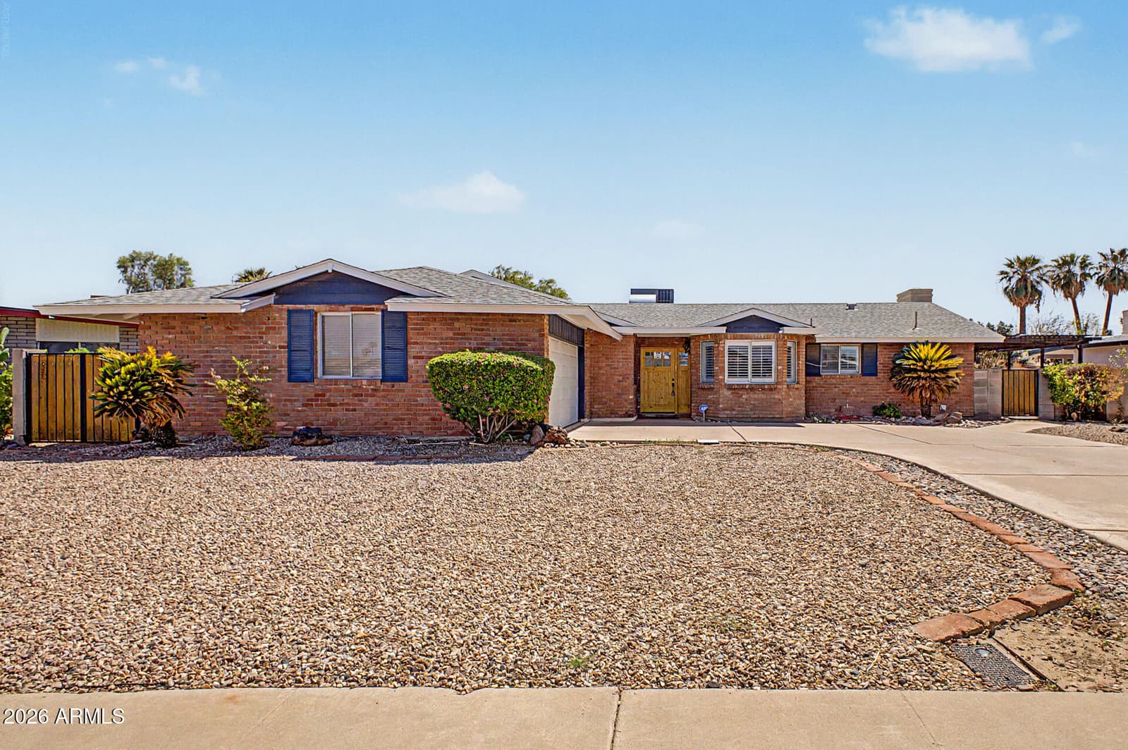 4315 W Griswold Road, Glendale, AZ 85302 — photo 1 of 33