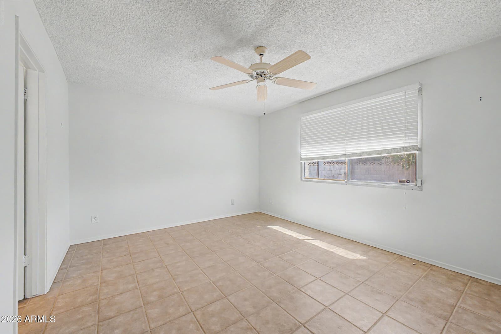 4315 W Griswold Road, Glendale, AZ 85302 — photo 14 of 33