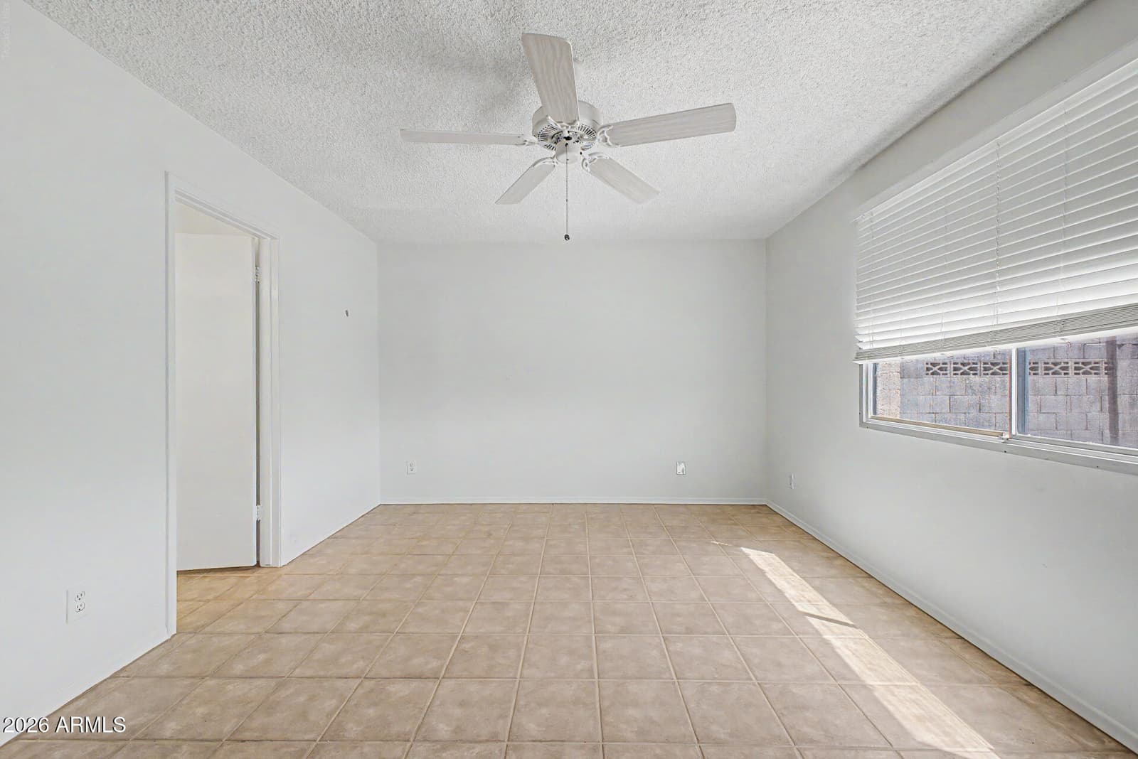 4315 W Griswold Road, Glendale, AZ 85302 — photo 15 of 33